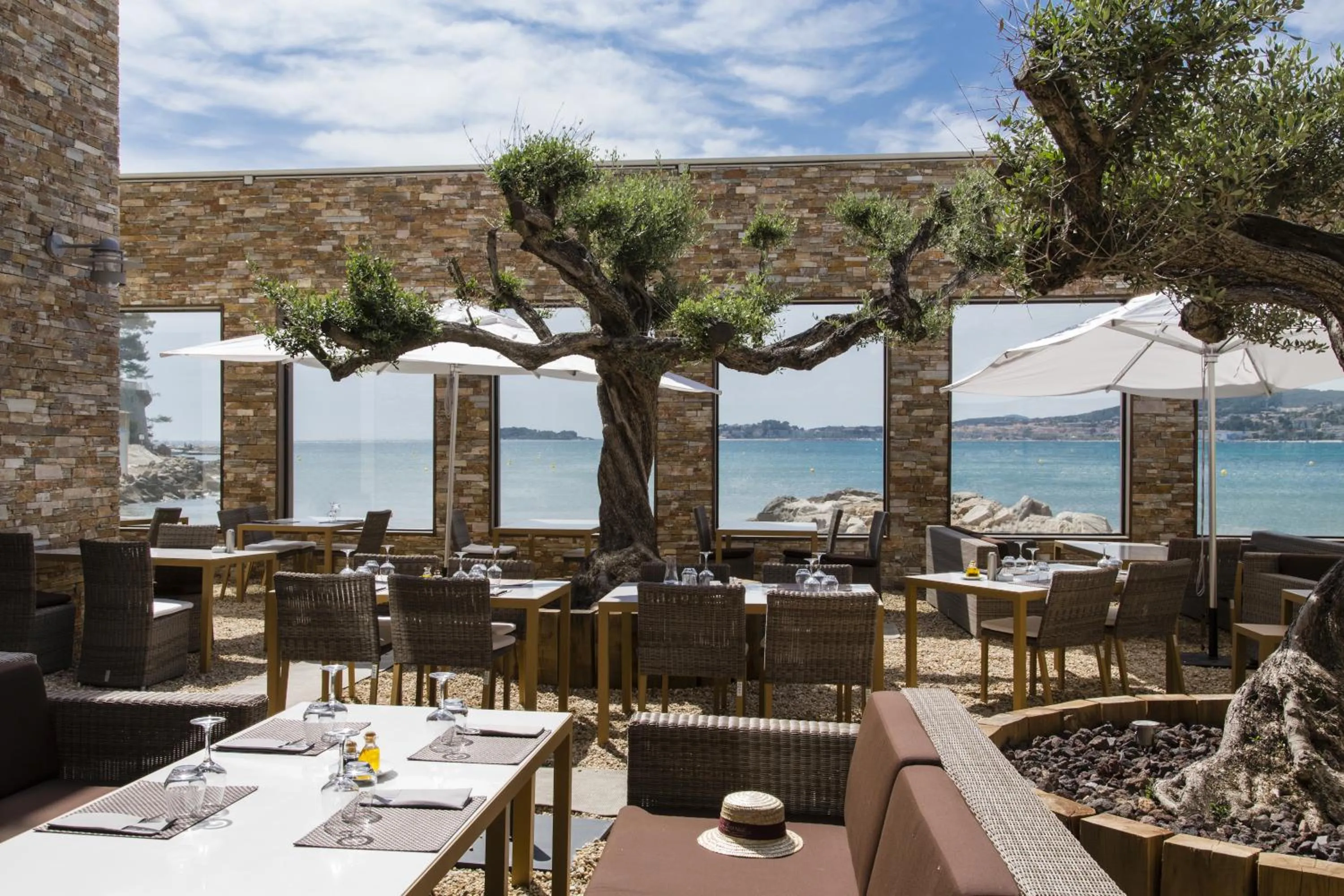 Patio in Hostellerie La Farandole