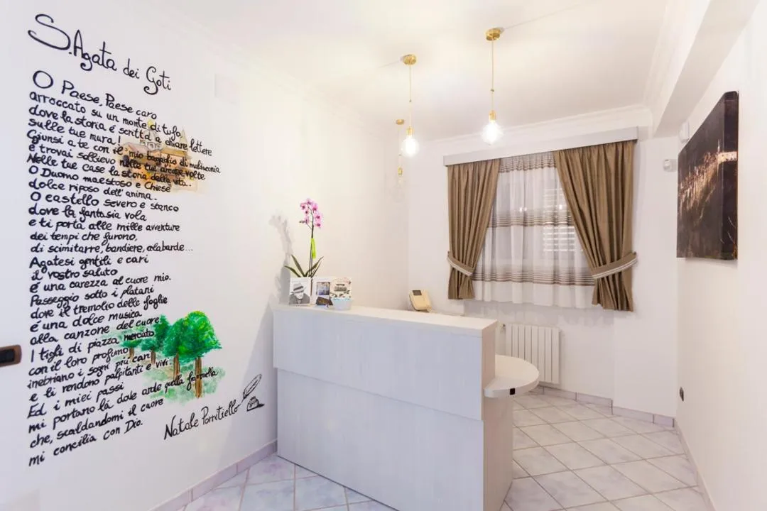Lobby or reception in Na' Poesia B&B di Charme