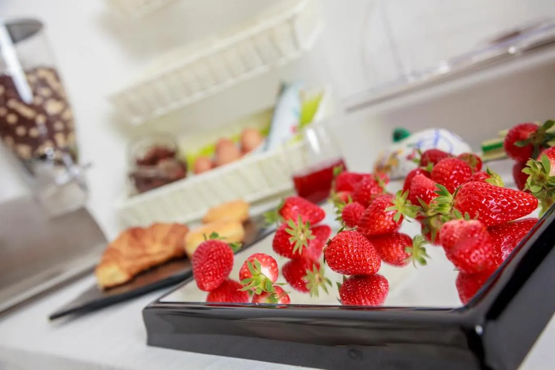 Buffet breakfast in Na' Poesia B&B di Charme