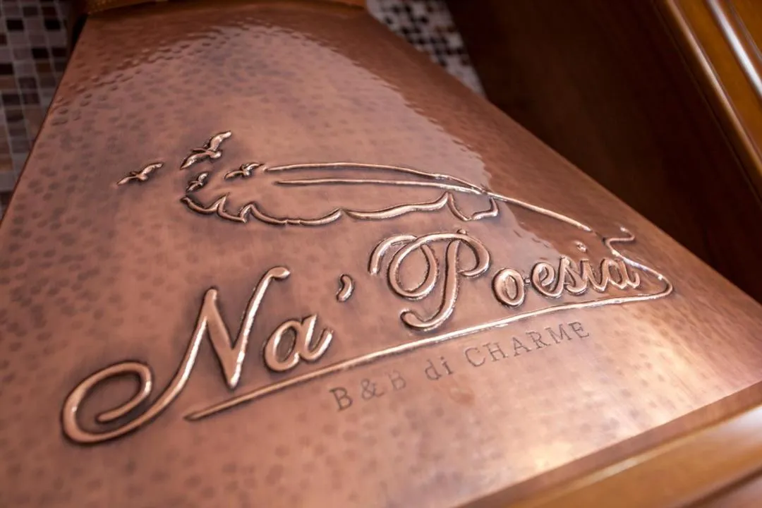 Communal kitchen in Na' Poesia B&B di Charme