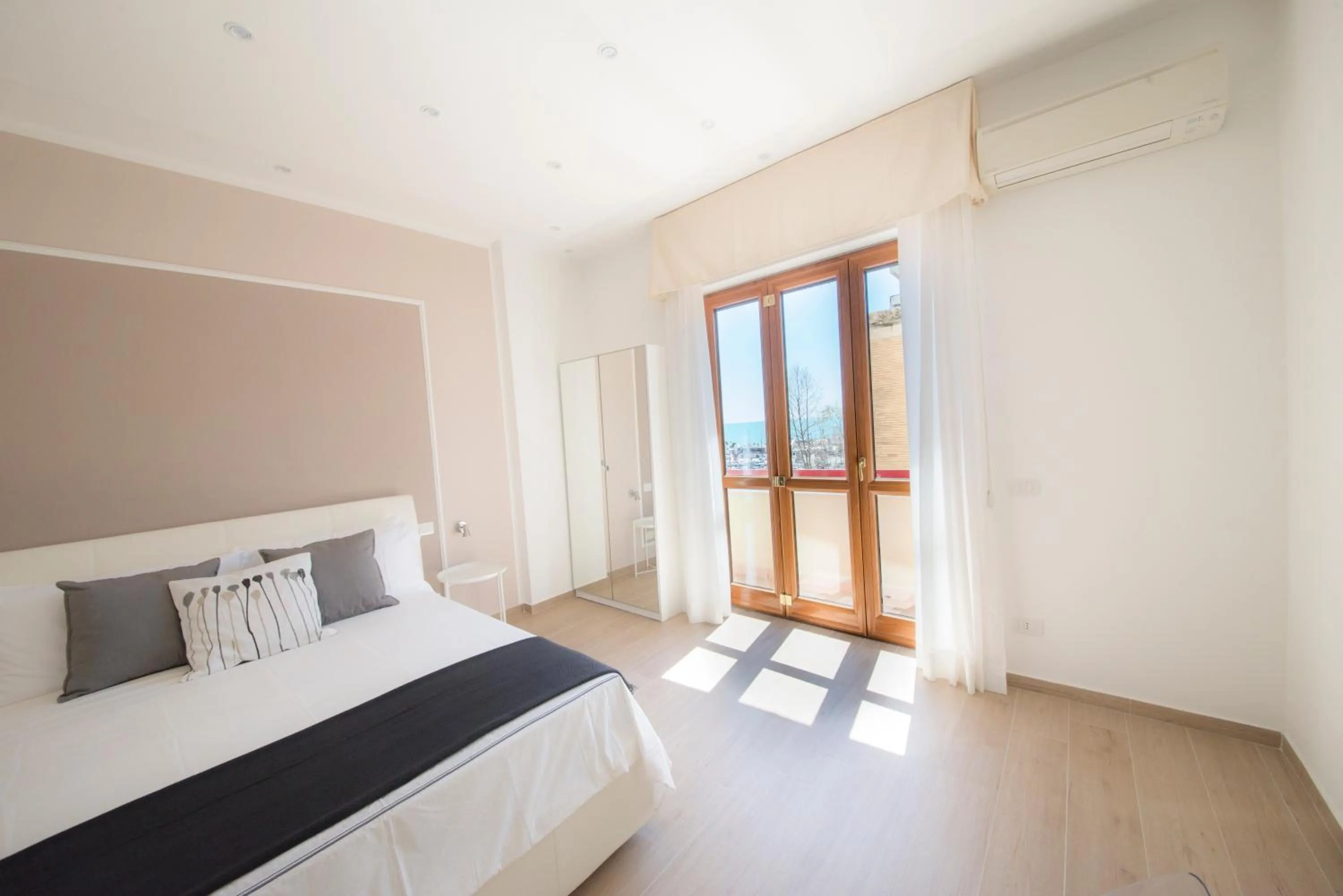 Bed in Chérie B&B - Salerno