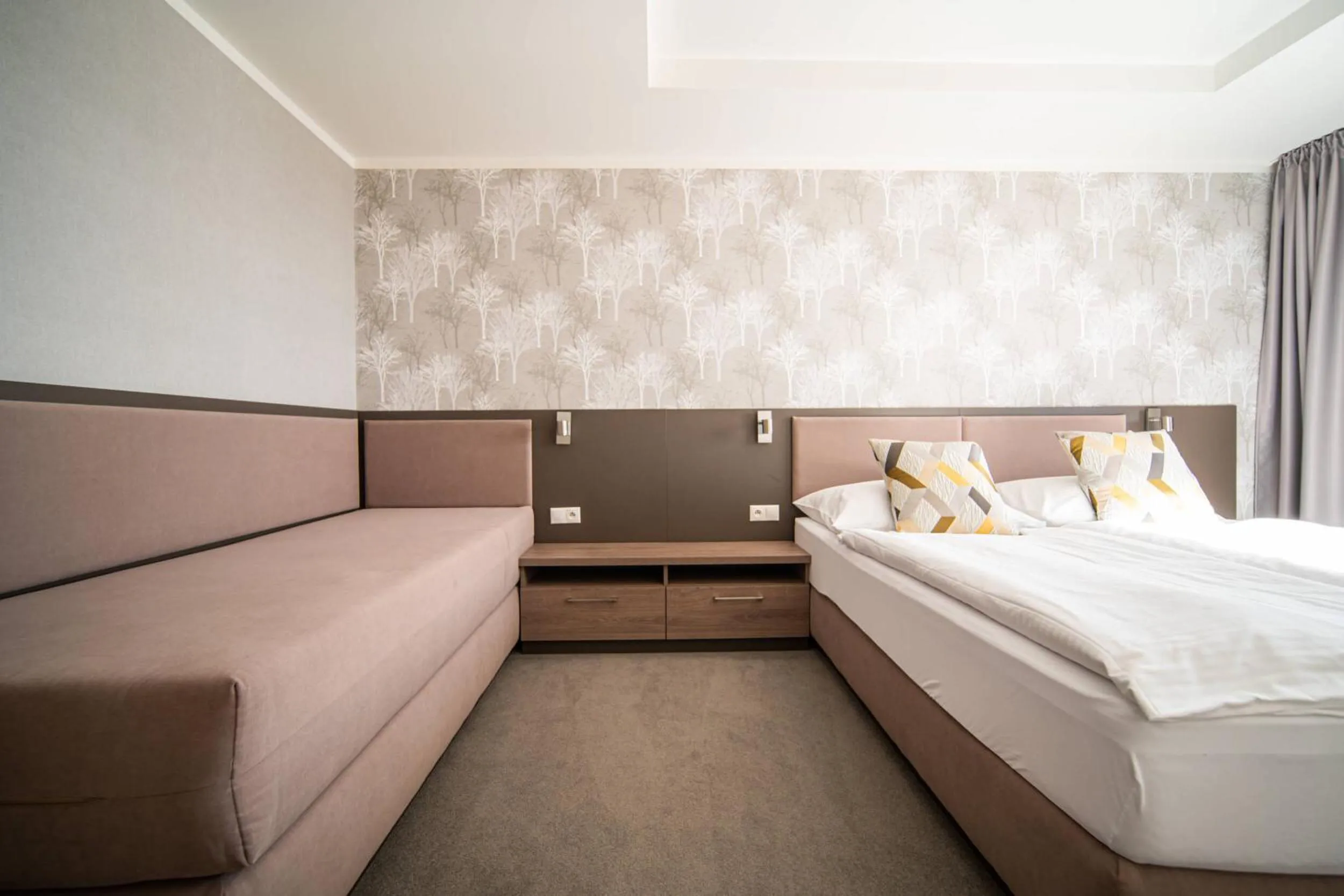 Bedroom, Bed in Hotel Panorama Resort