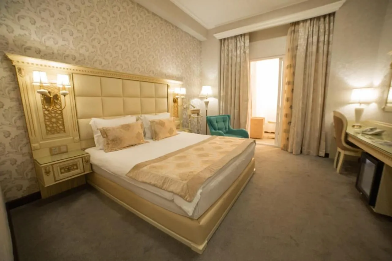 Bed in DiliMah Premium Luxury