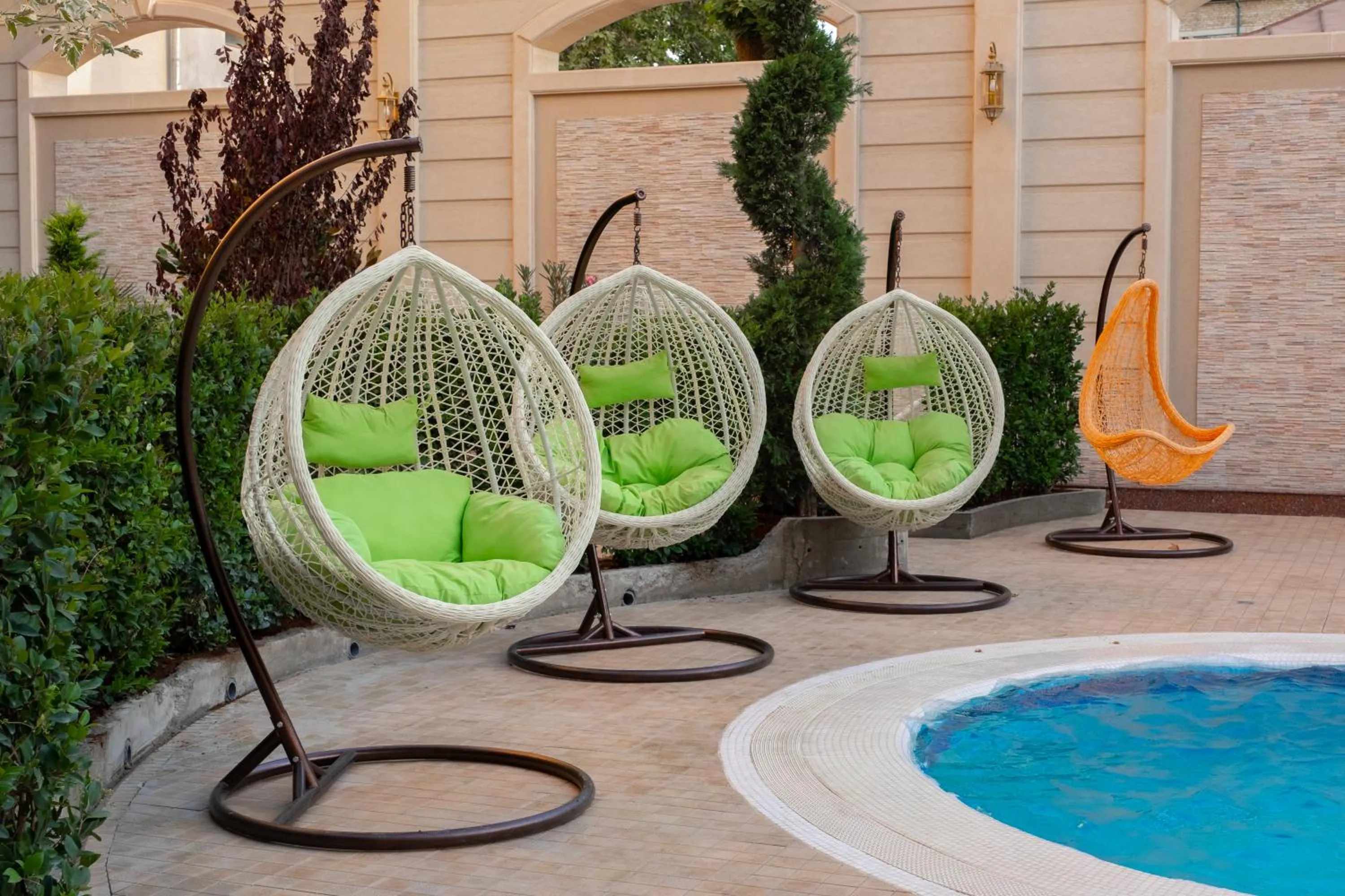 Swimming pool in DiliMah Premium Luxury