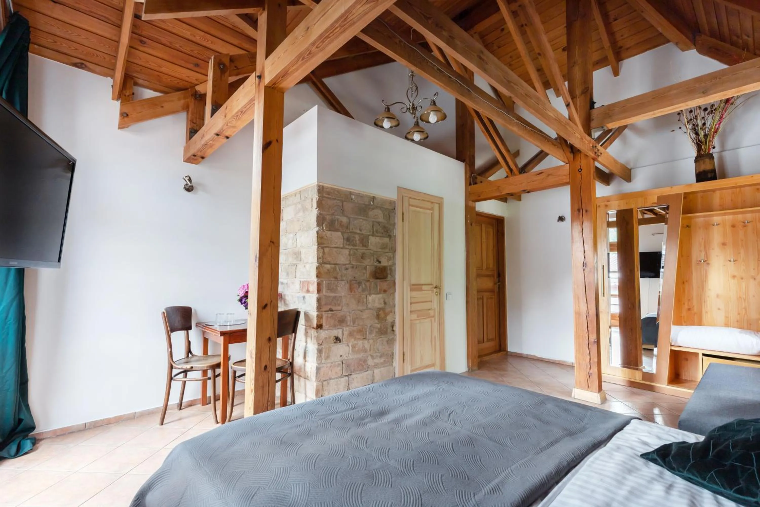 Bedroom, Bed in House of Sun