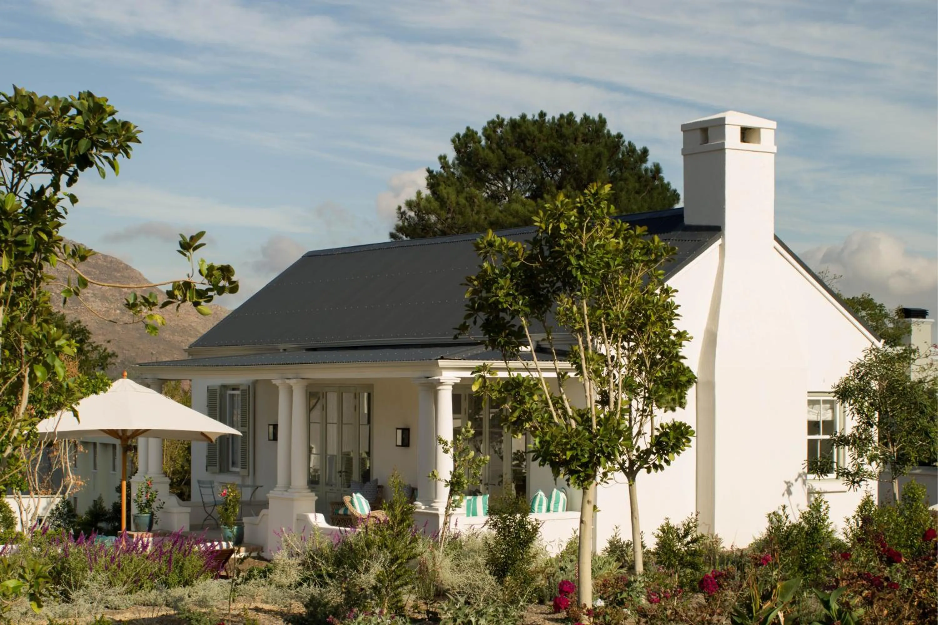 Patio in La Cotte Orchard Cottages