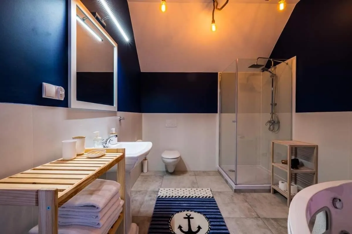 Shower in Przystań Łeba Resort&Restaurant