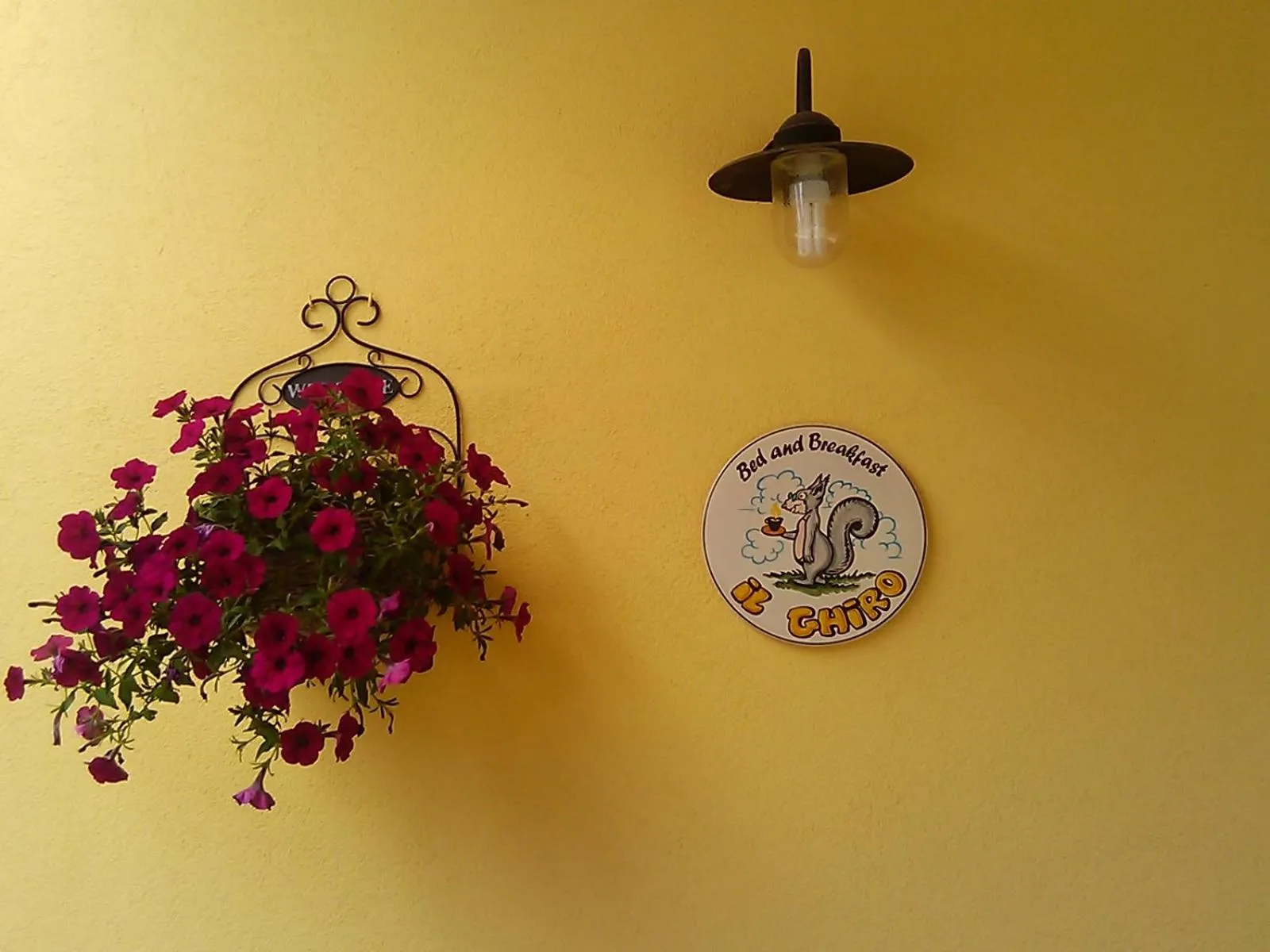 Facade/entrance in B&B Il Ghiro-Country House