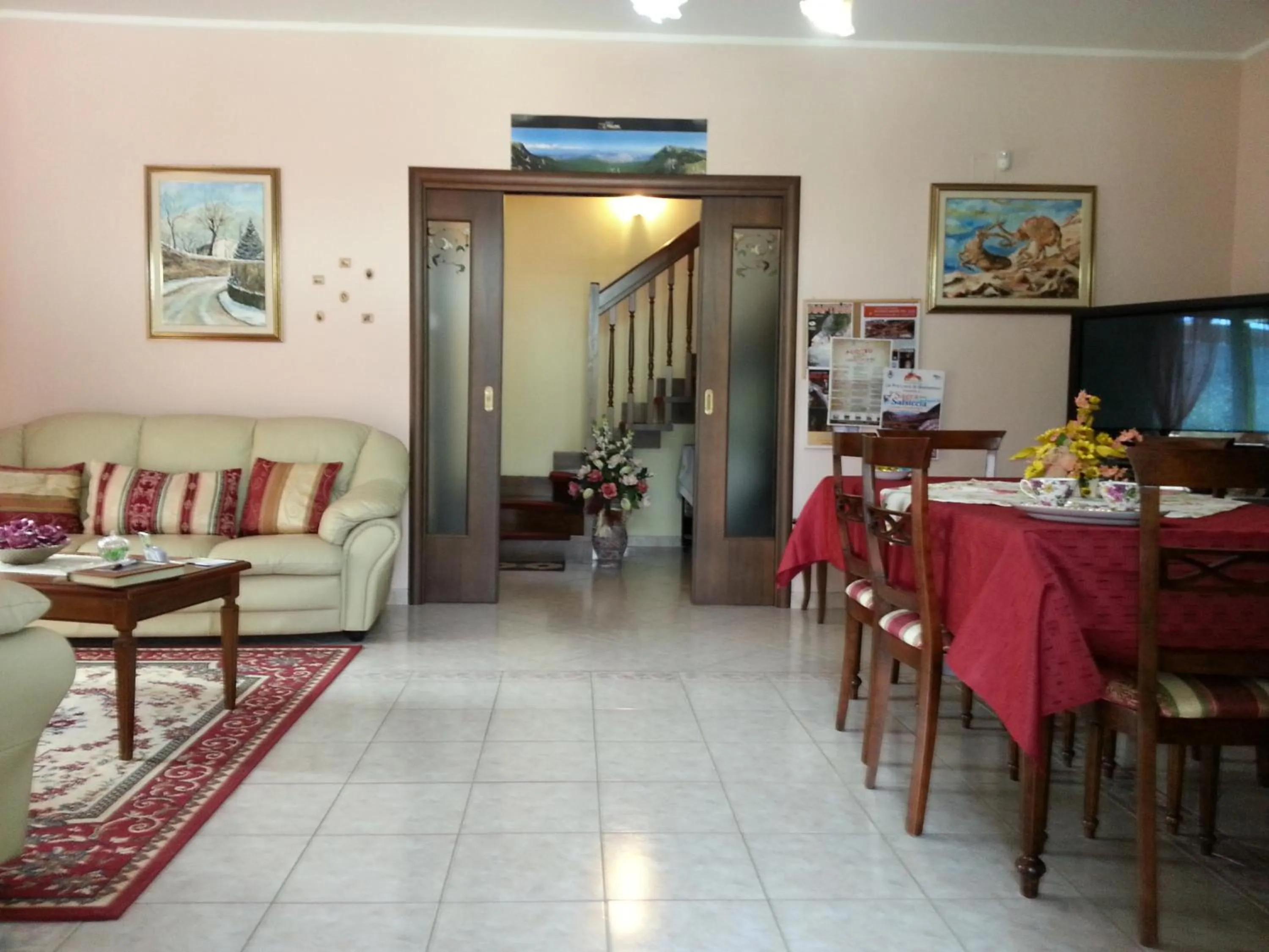 Living room in B&B Il Ghiro-Country House