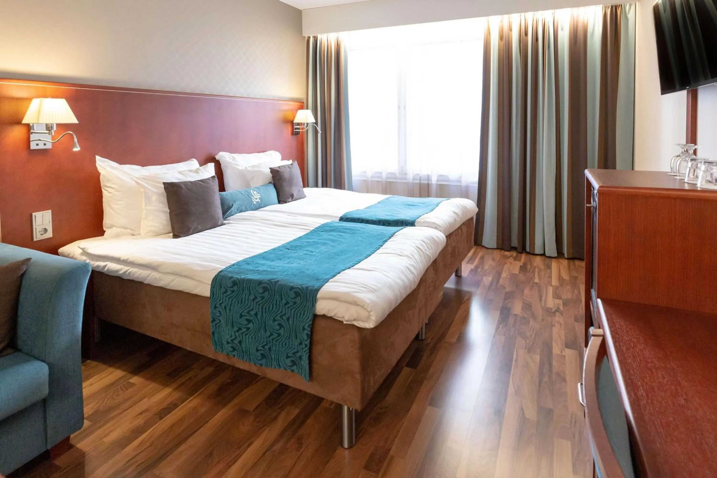 Bedroom, Bed in Scandic Atlas