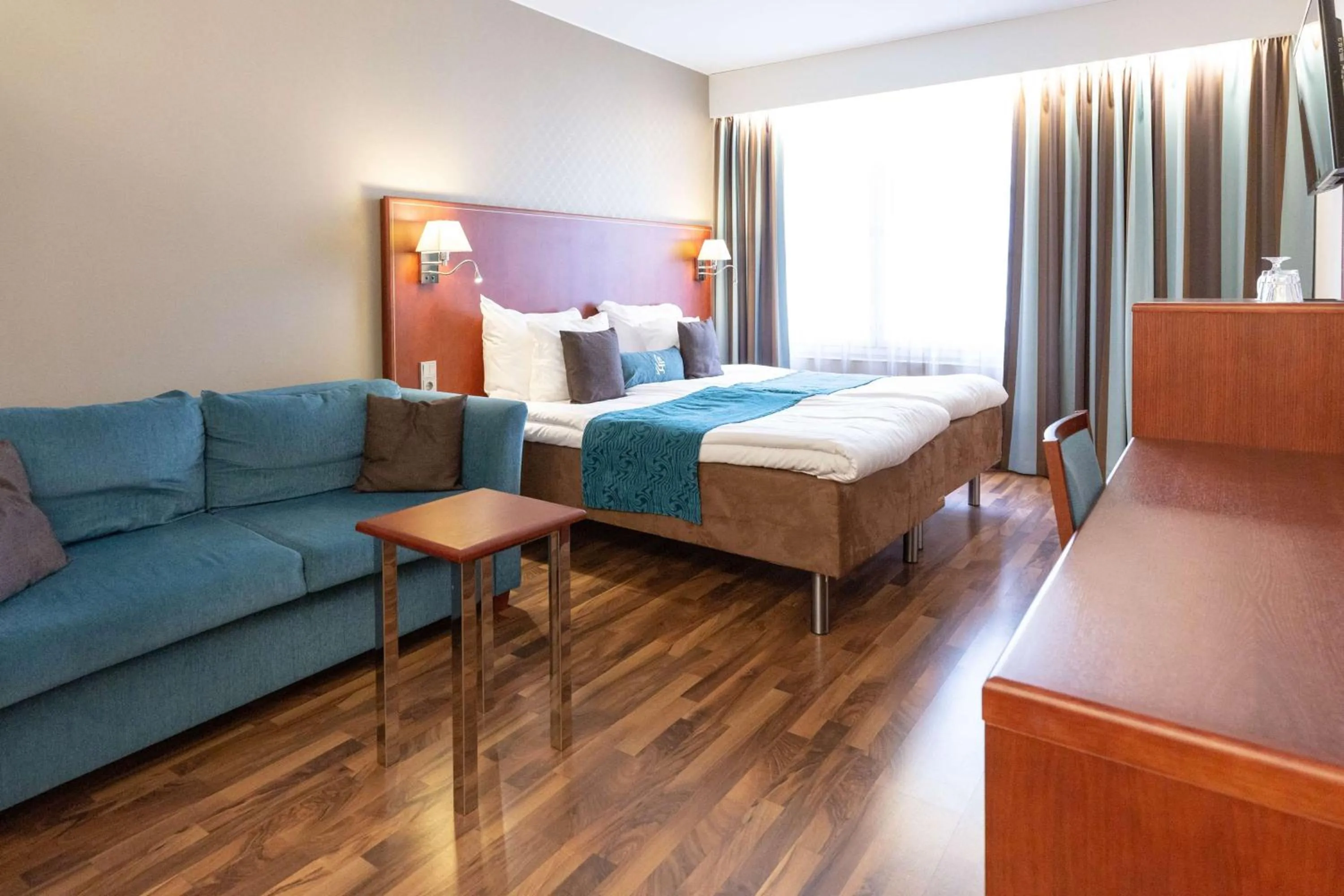 Bedroom, Bed in Scandic Atlas