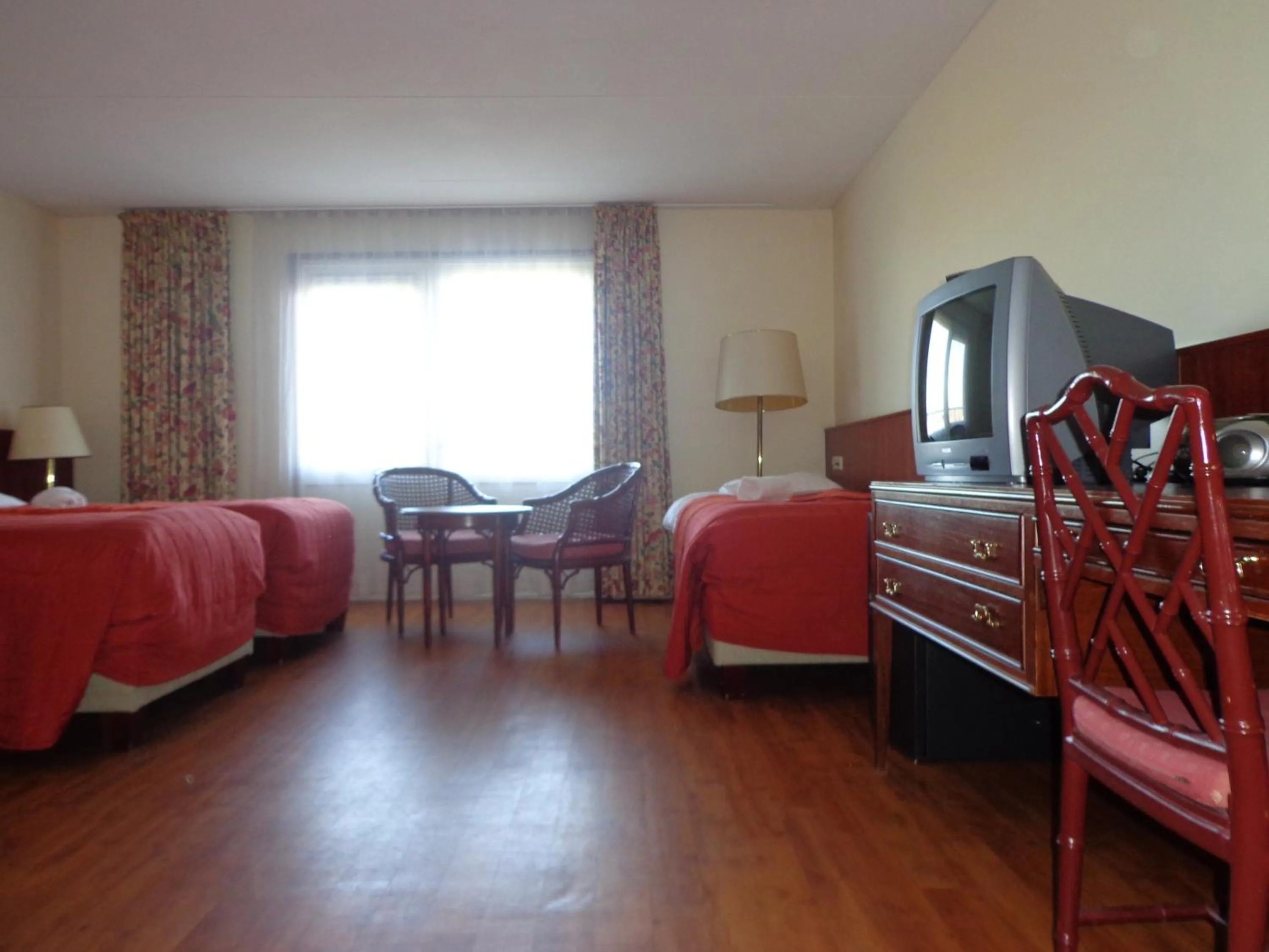 Photo of the whole room, Bed in De Rijper Eilanden