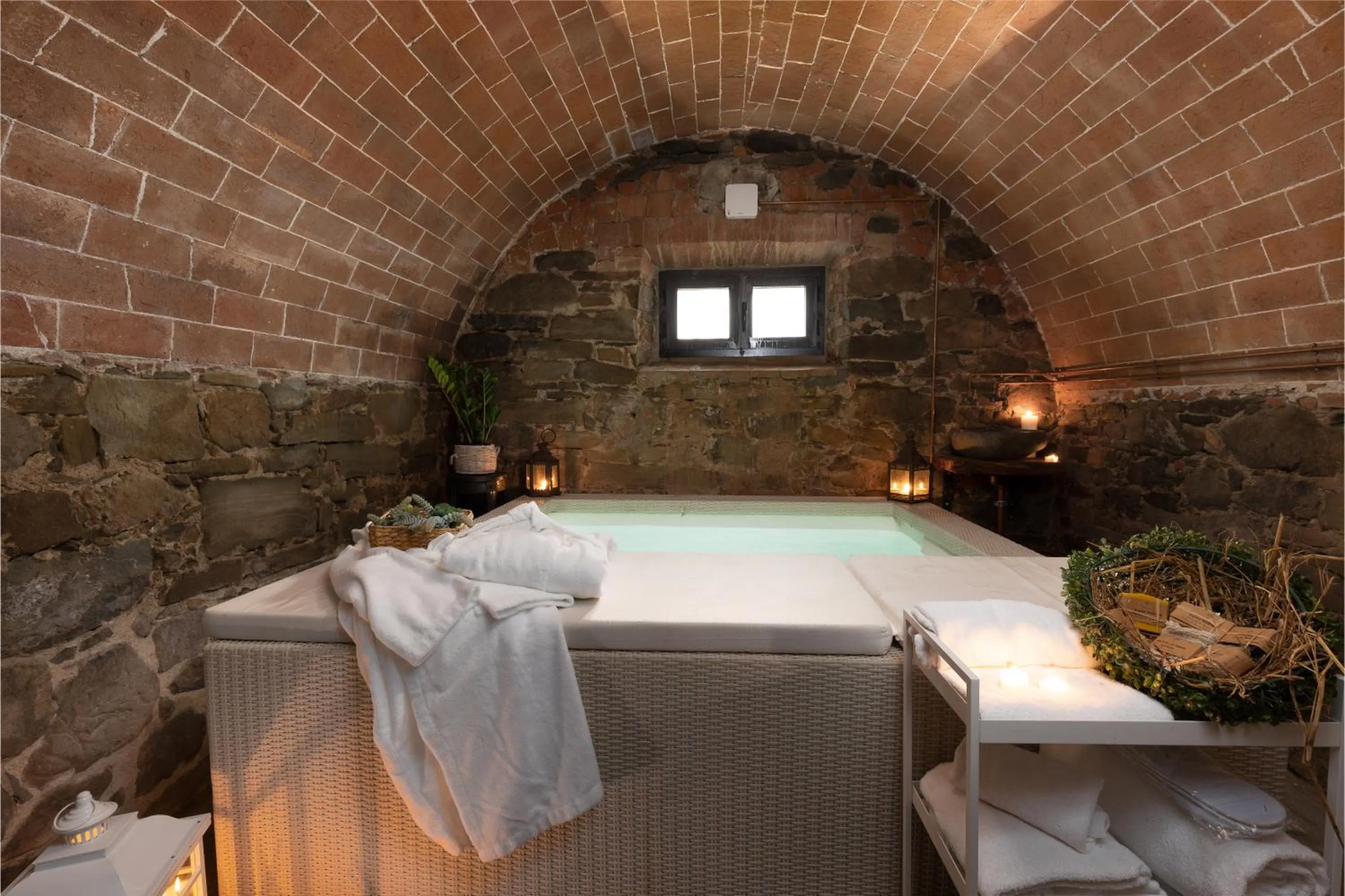 Hot Tub in DormiVeglia B&B