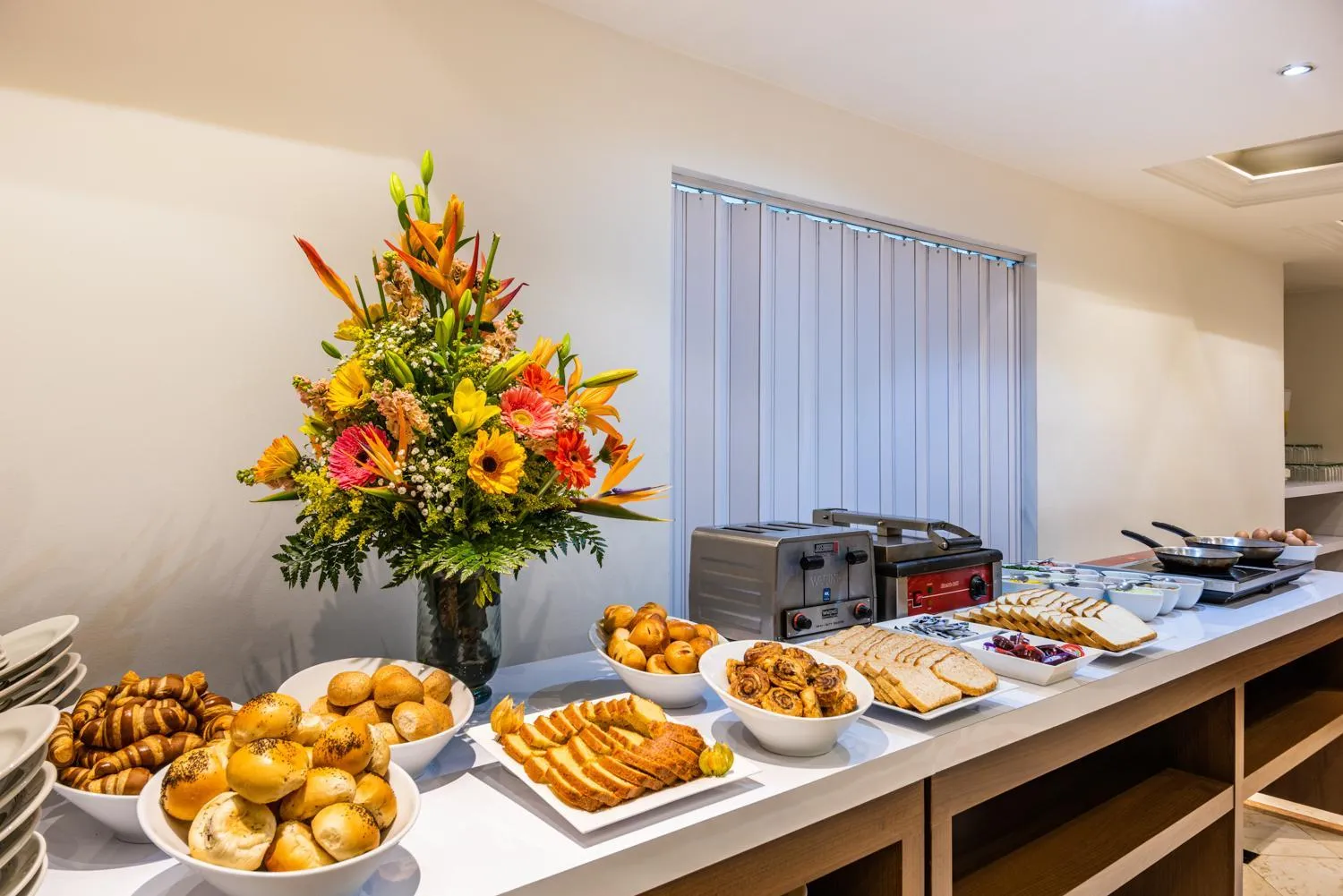 Restaurant/places to eat in Hotel Andes Plaza