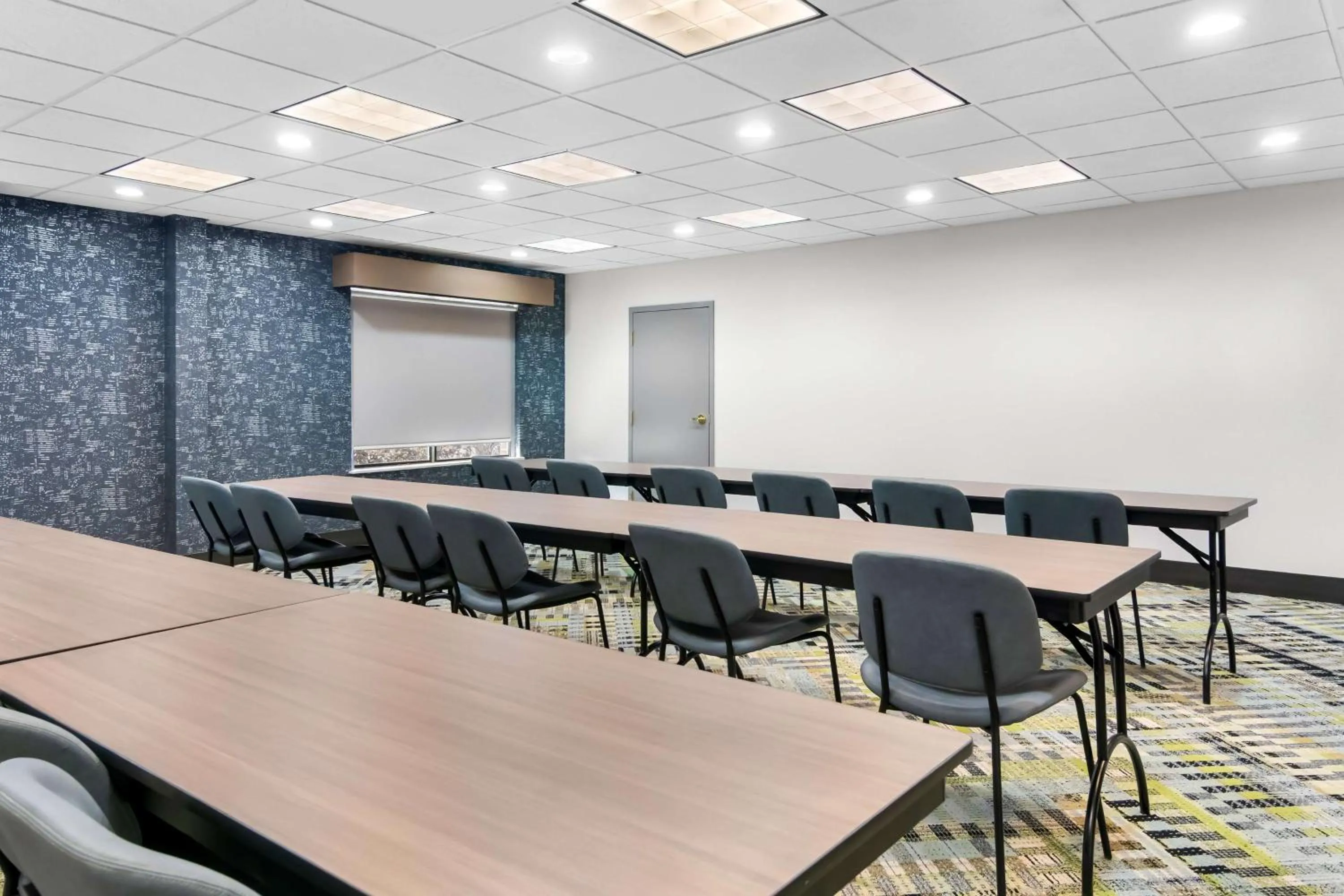 Meeting/conference room in Big Country Hotel & Suites, SureStay Collection by BW