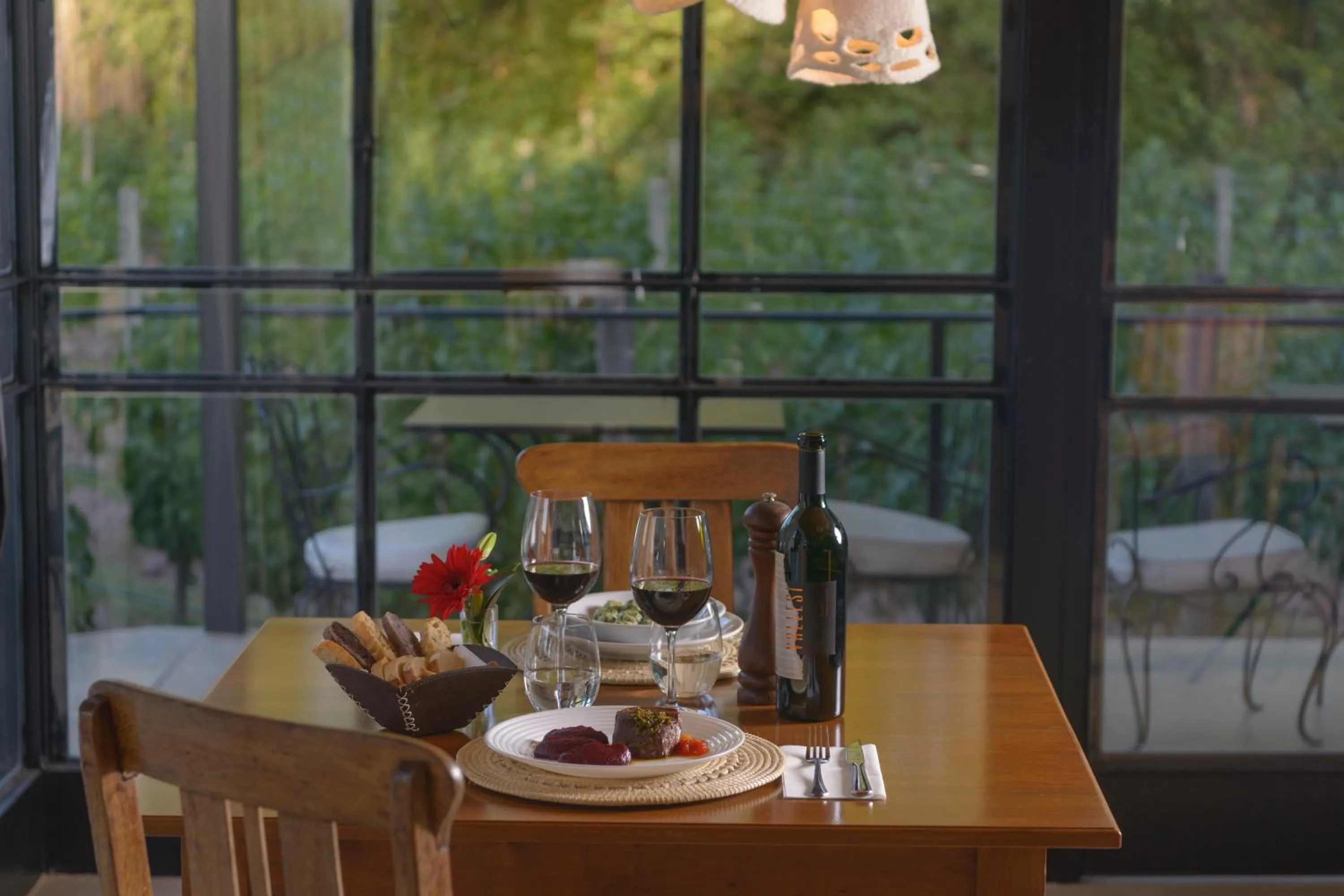 Restaurant/places to eat in Posada Verde Oliva