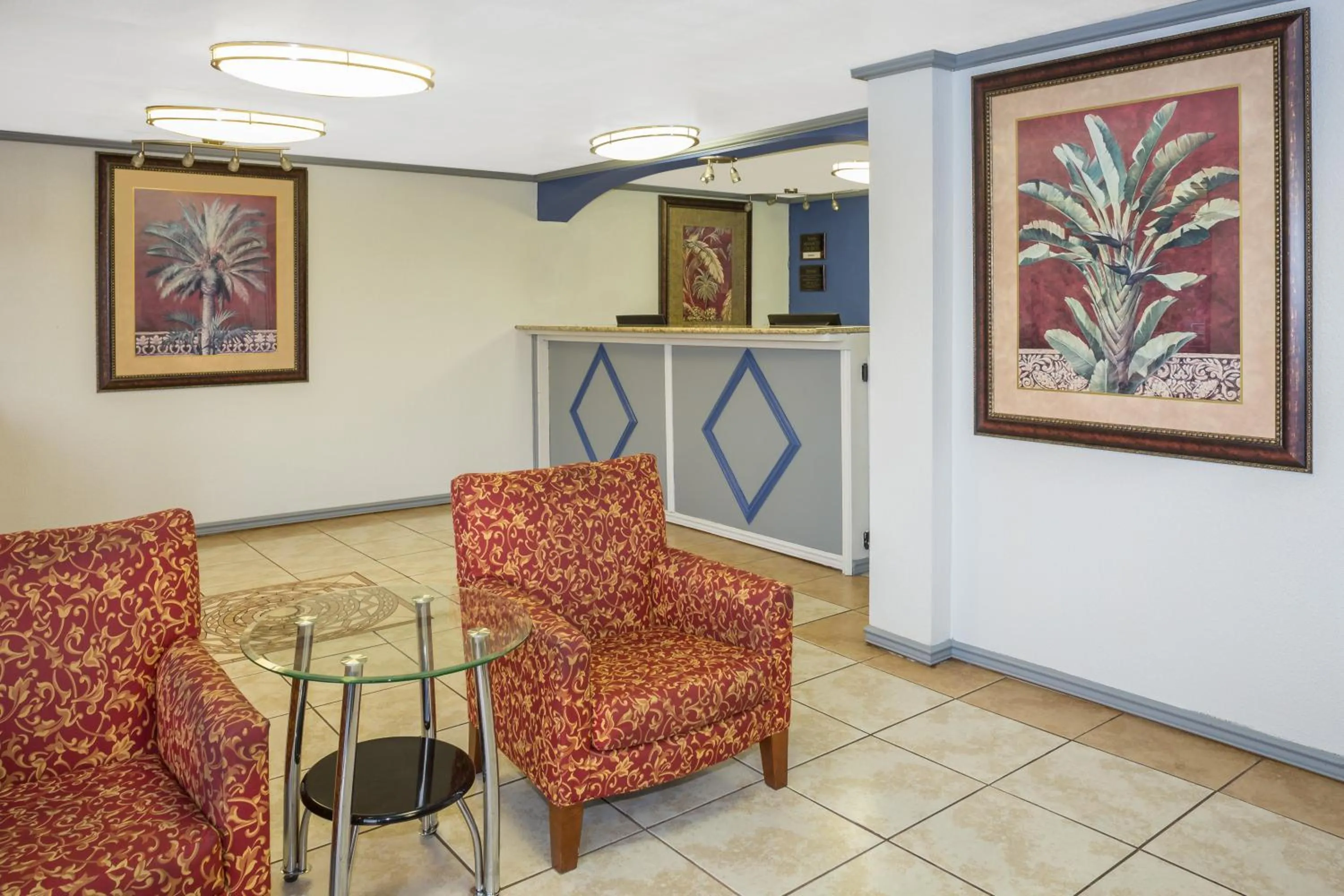 Lobby or reception in Travelodge by Wyndham Fort Myers North
