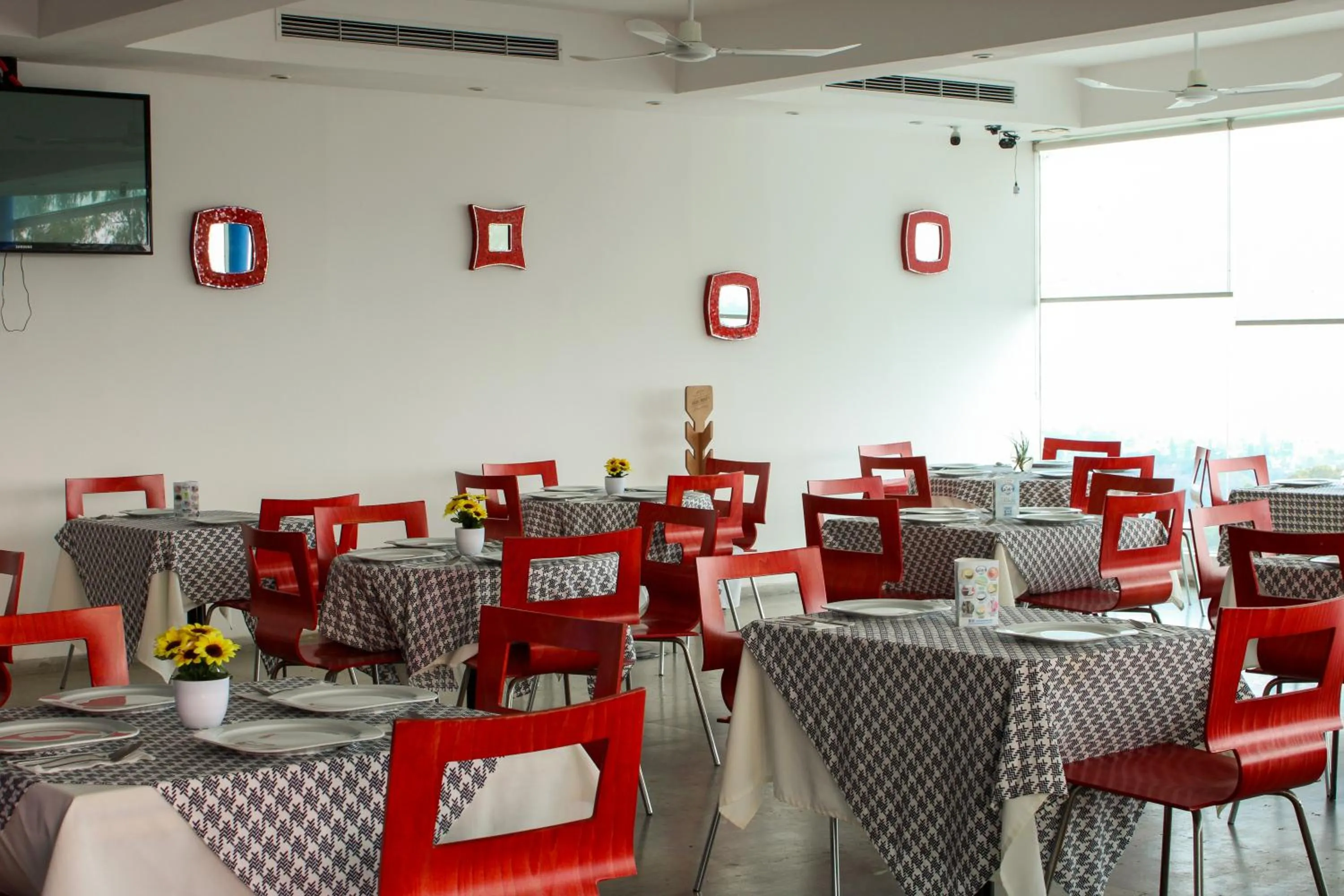 Restaurant/places to eat in GS Cuernavaca