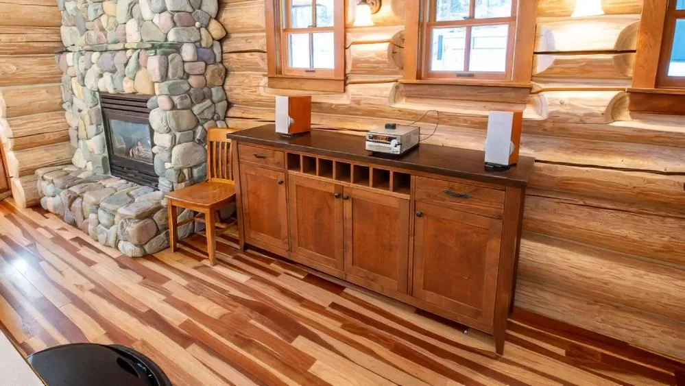 Snow Creek Cabins by Fernie Lodging Co