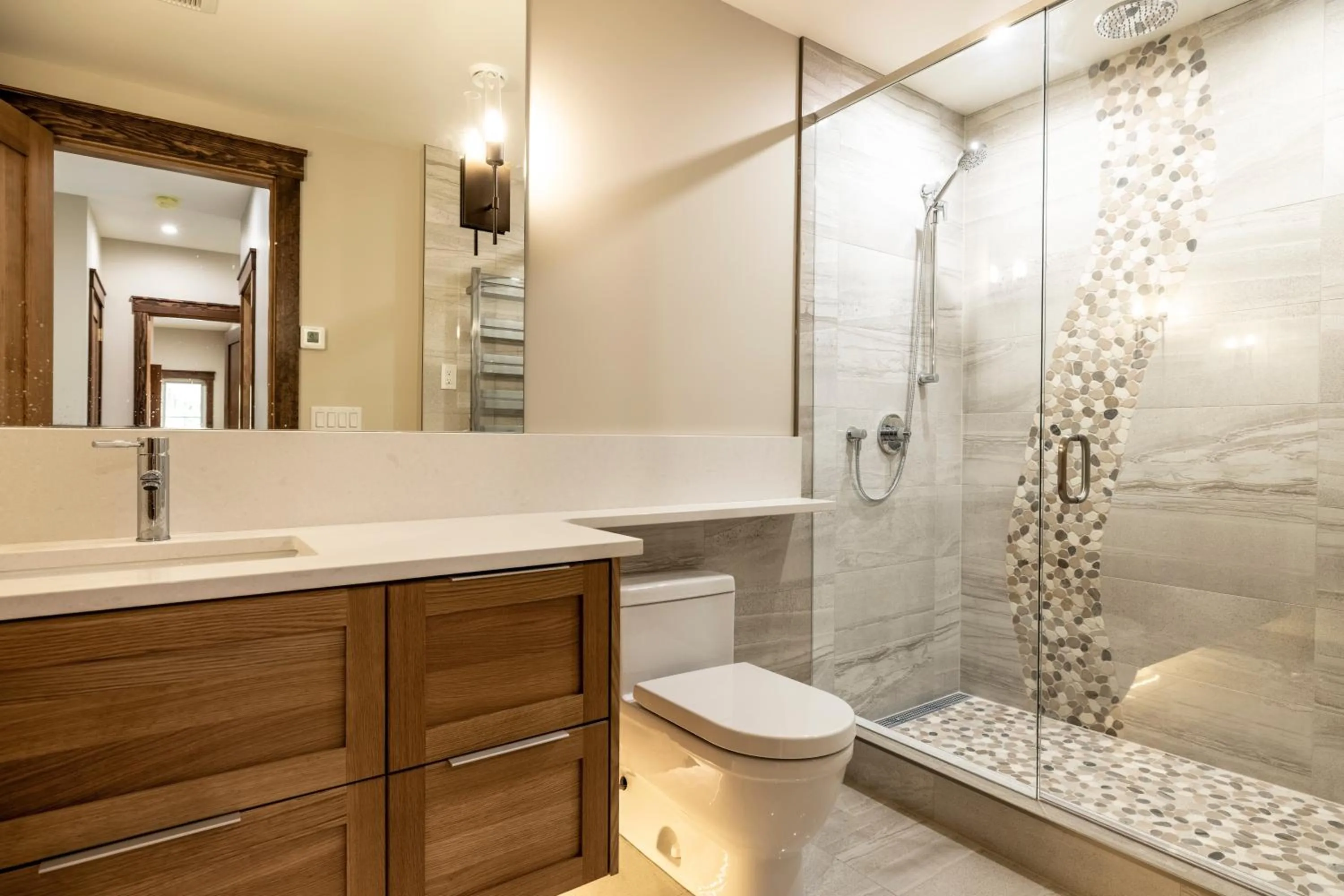 Snow Creek Cabins by Fernie Lodging Co