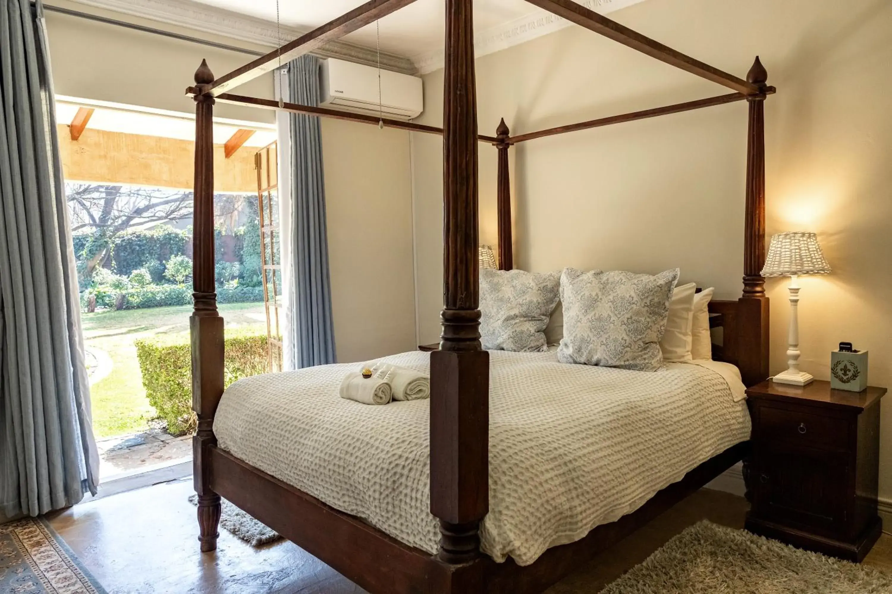 Double Room - single occupancy in Hidden Grace Double Room - single occupancy in Hidden Grace