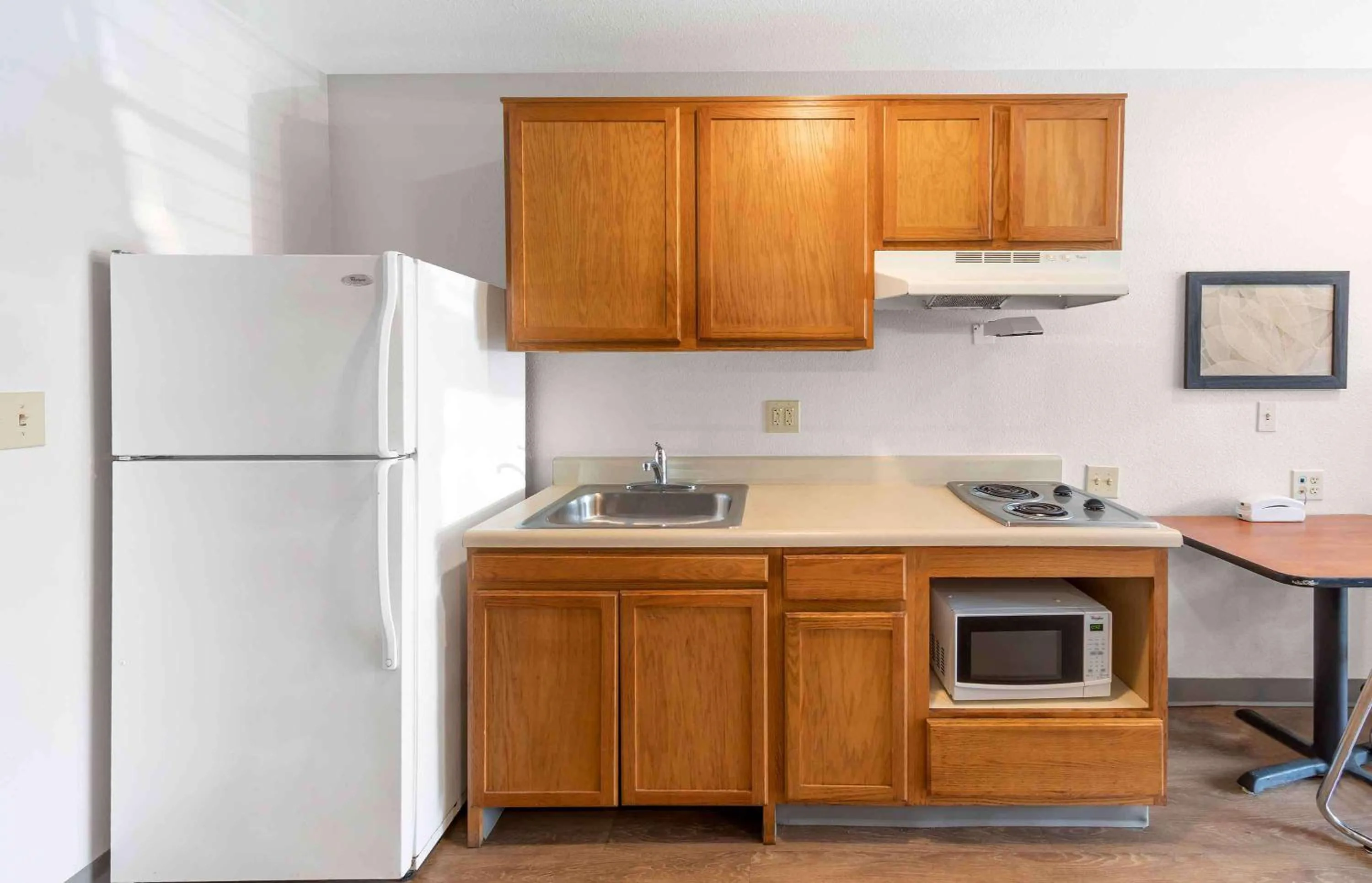 Kitchen or kitchenette in Extended Stay America Select Suites - Springdale