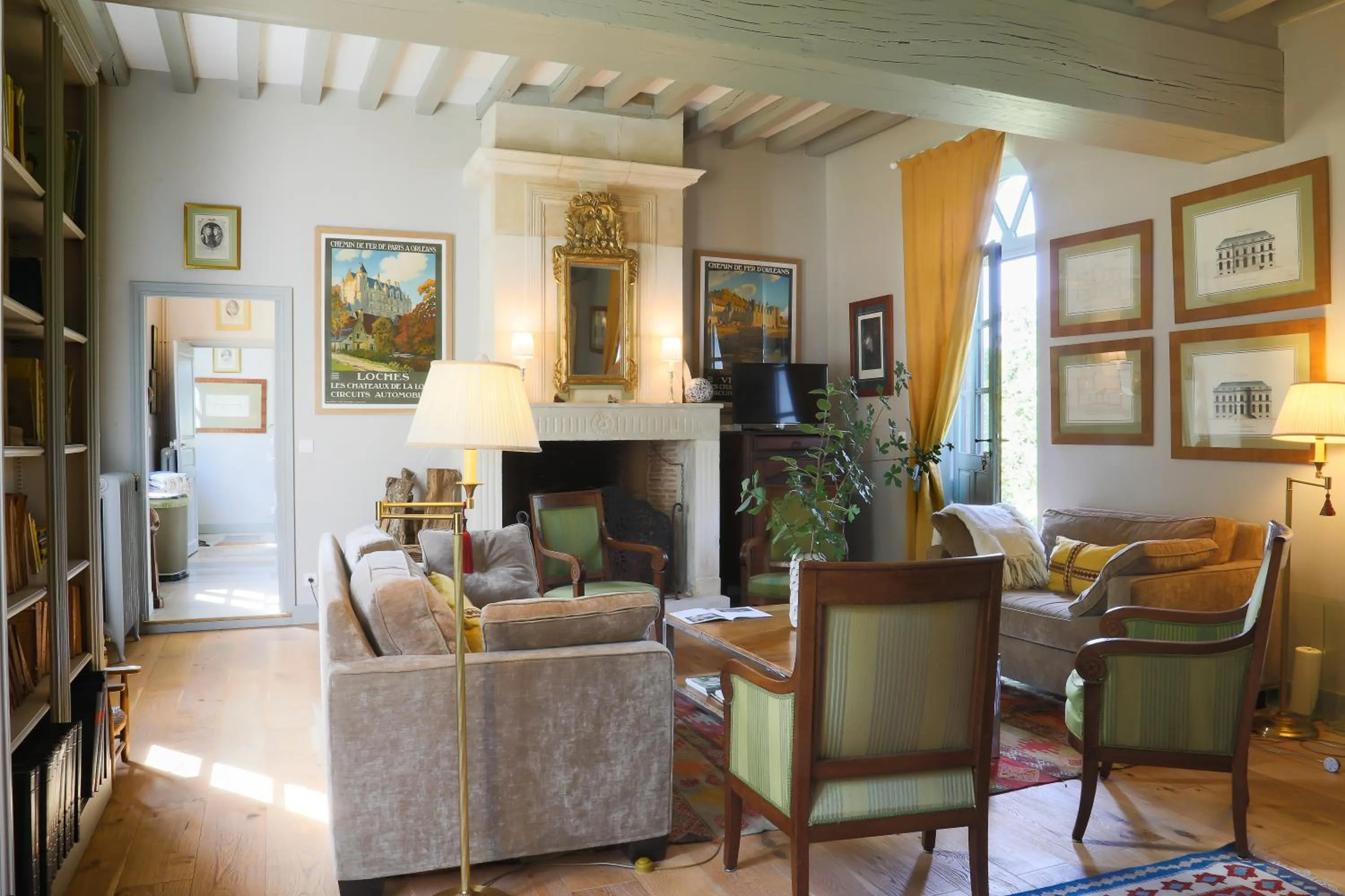 Living room in Gîte des Ecuries d'Hodebert