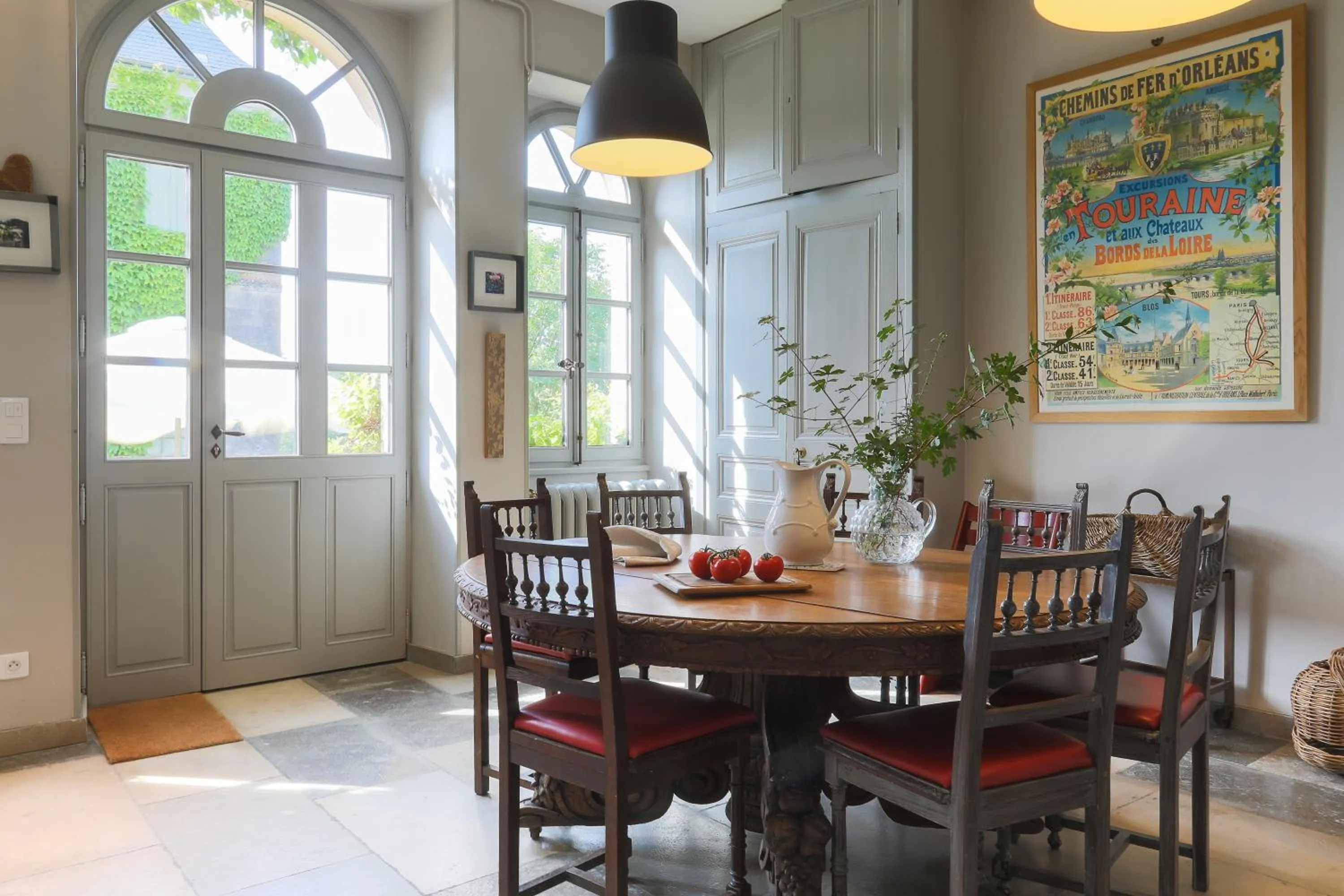Kitchen or kitchenette in Gîte des Ecuries d'Hodebert