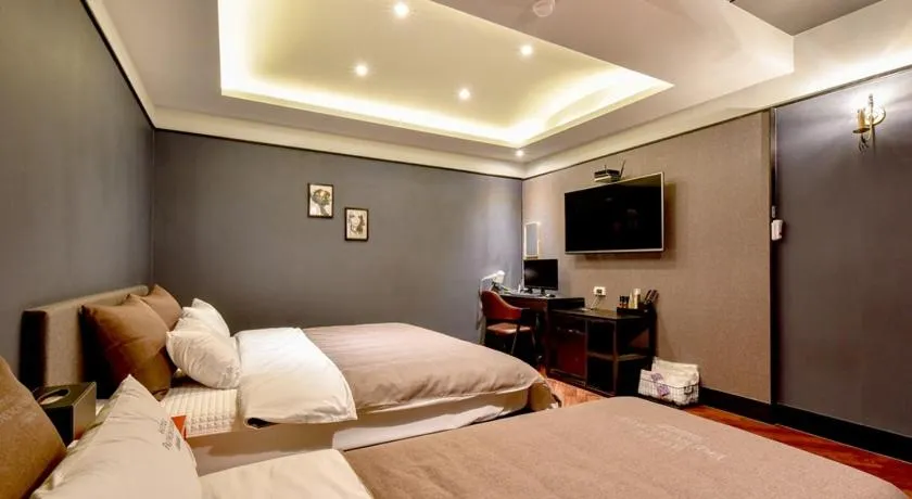 Bed in French code Hotel