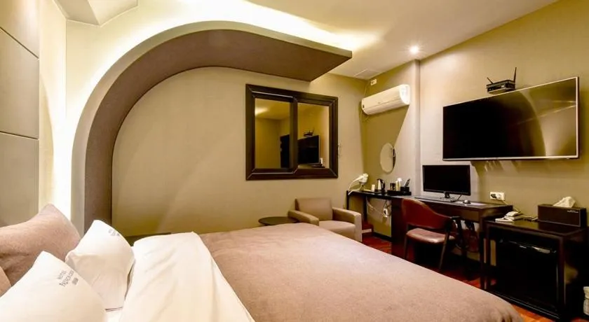 Bed in French code Hotel