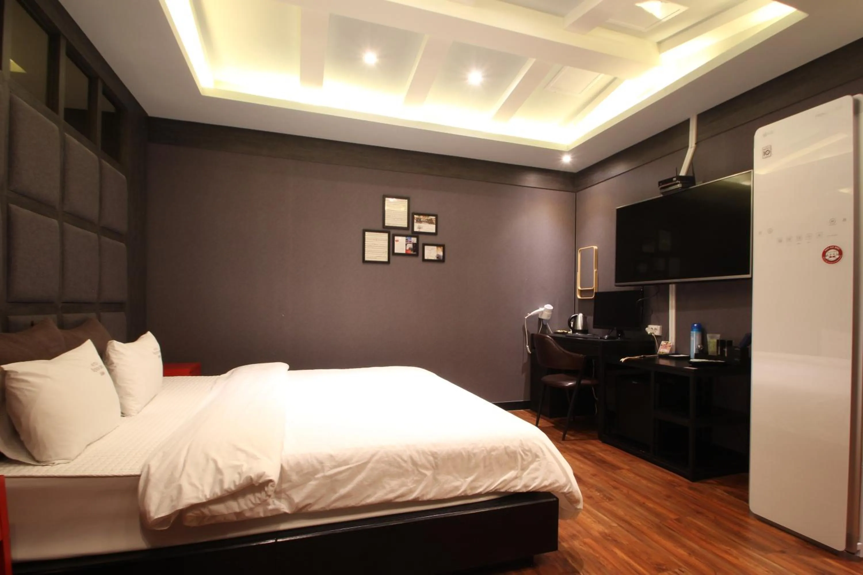 Bed in French code Hotel