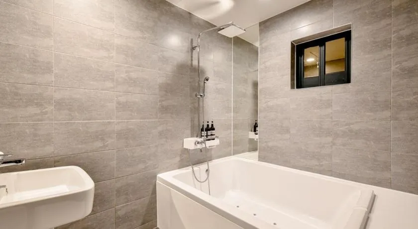 Bathroom in French code Hotel