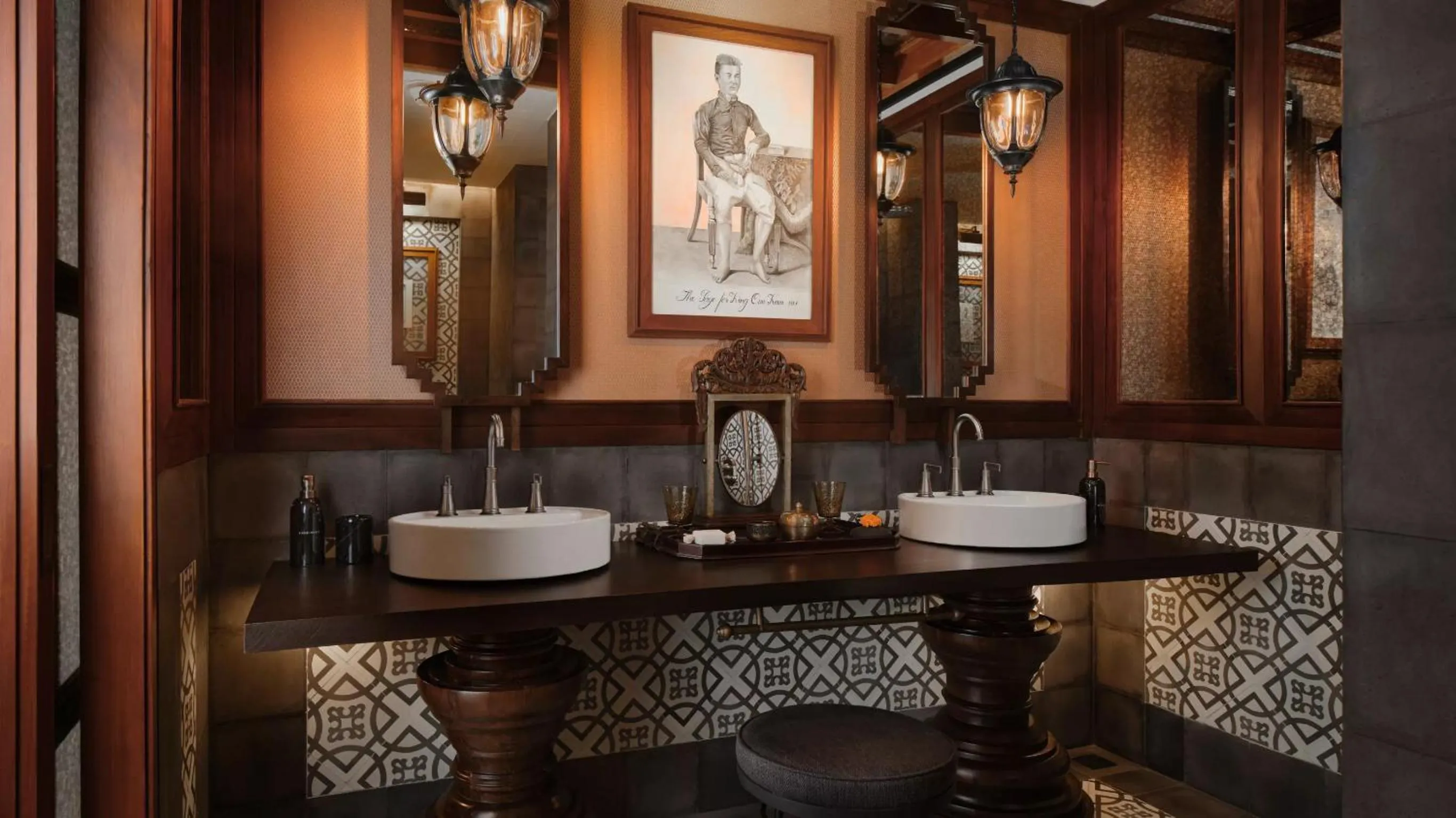 Bathroom in Rosewood Luang Prabang