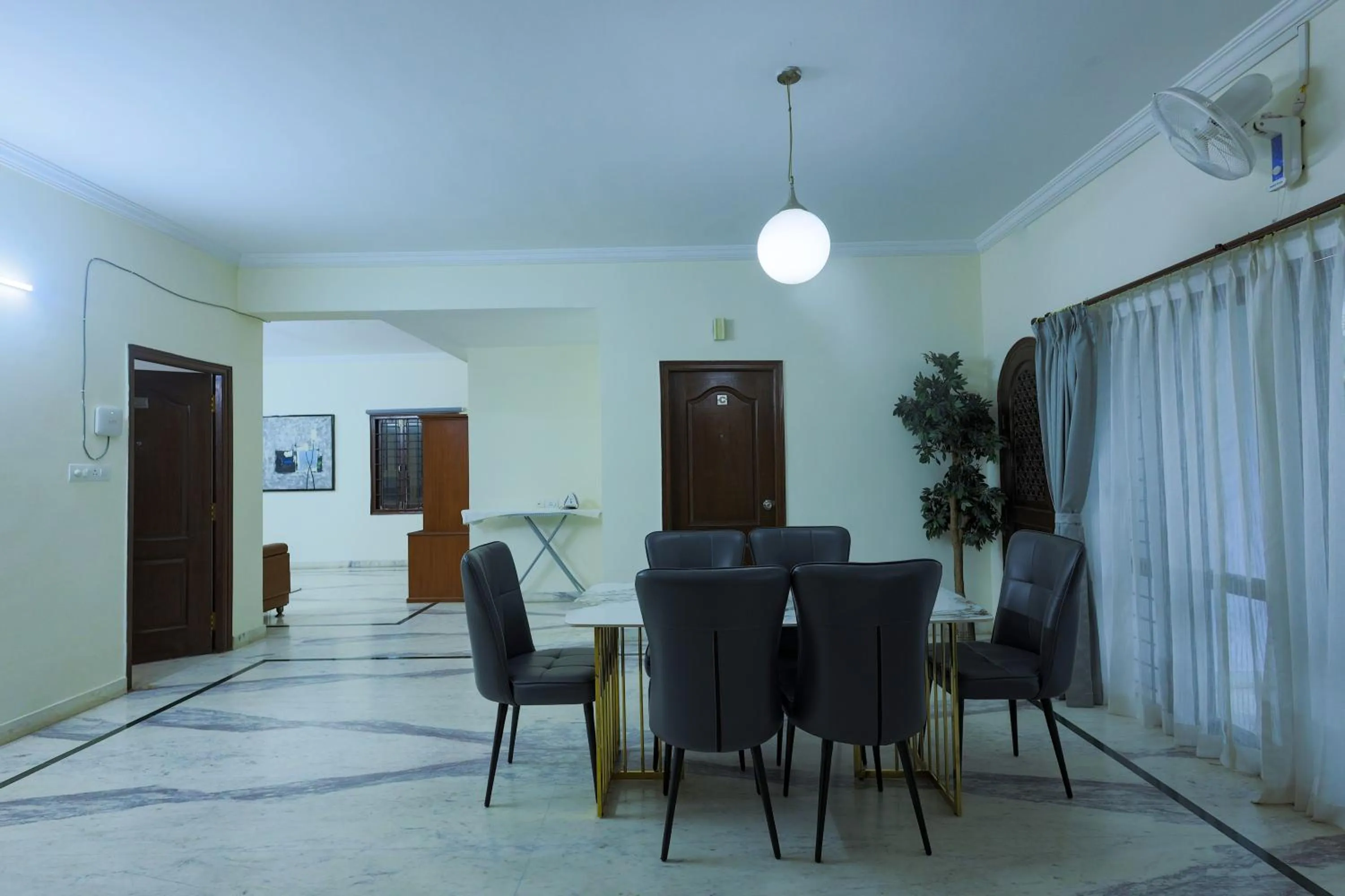 Dining area in Hotel Athome & Serviced Apartments by Deccan Serai Hotels