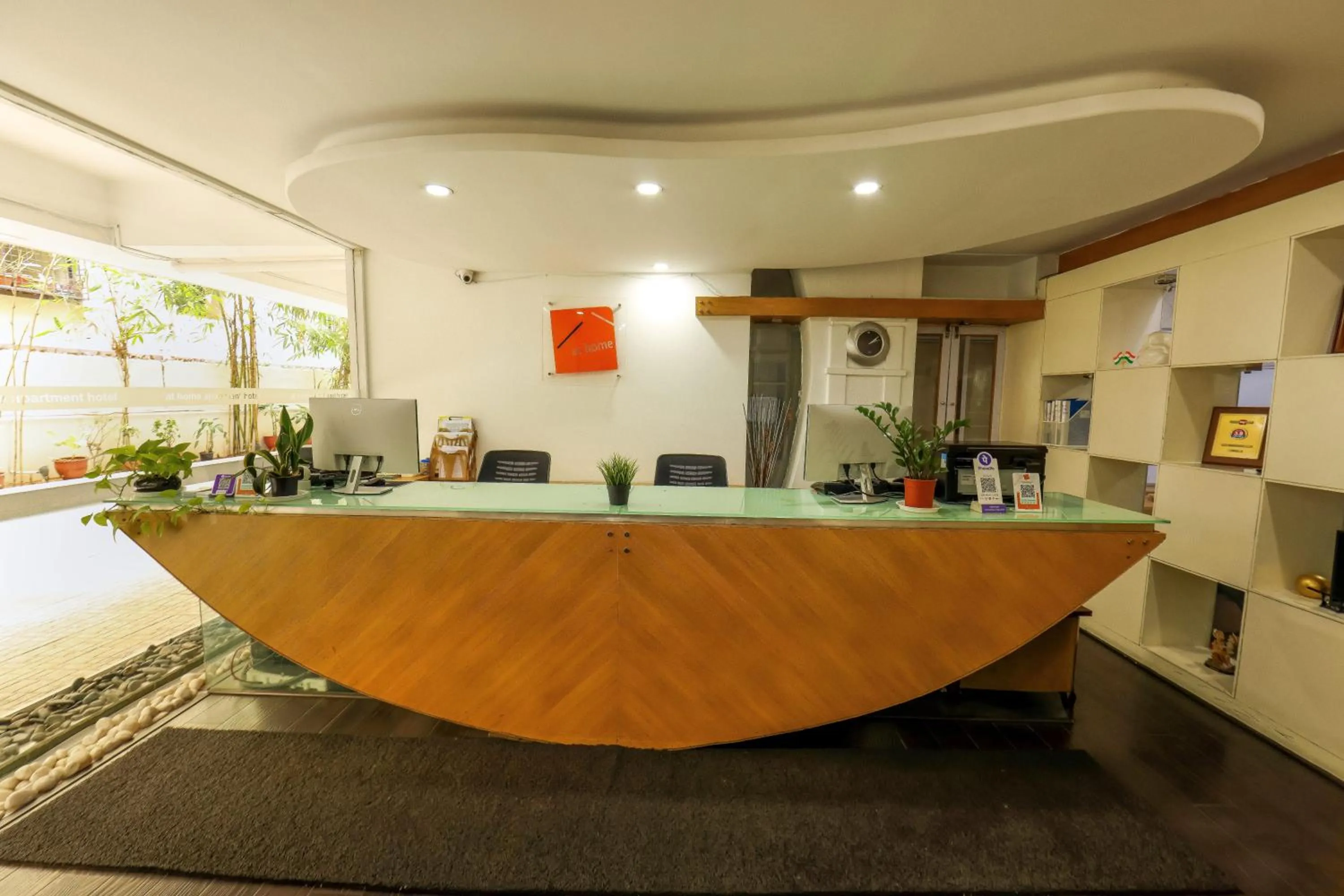 Lobby or reception in Hotel Athome & Serviced Apartments by Deccan Serai Hotels