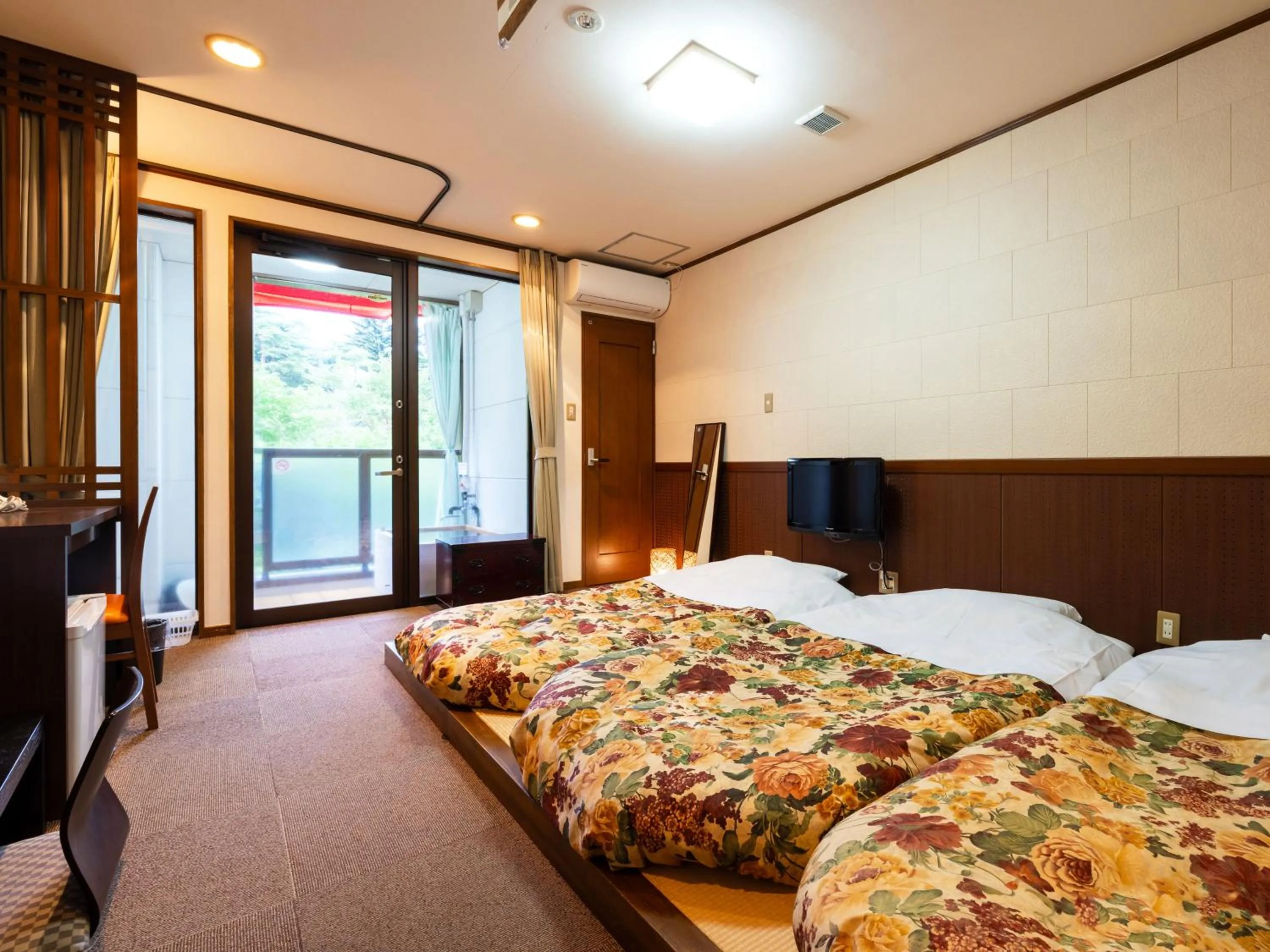 Photo of the whole room, Bed in Hotel Casual Euro