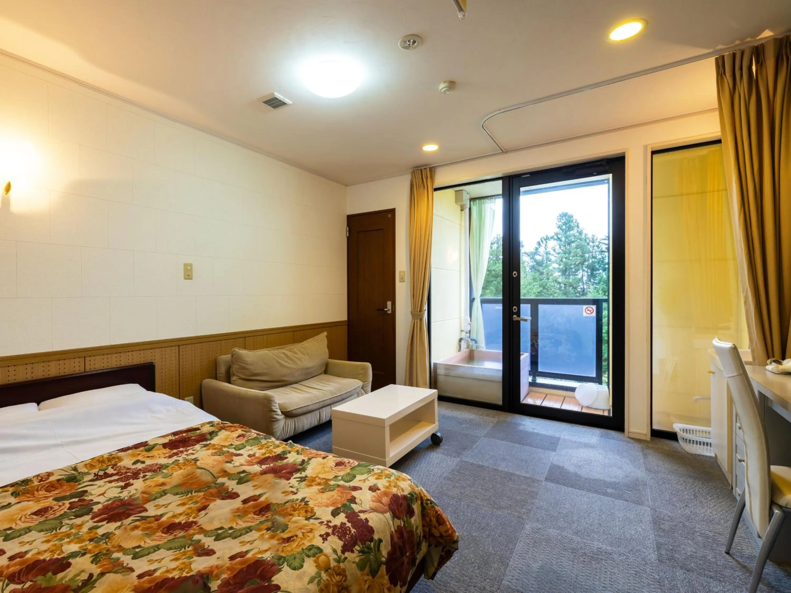 Bed in Hotel Casual Euro