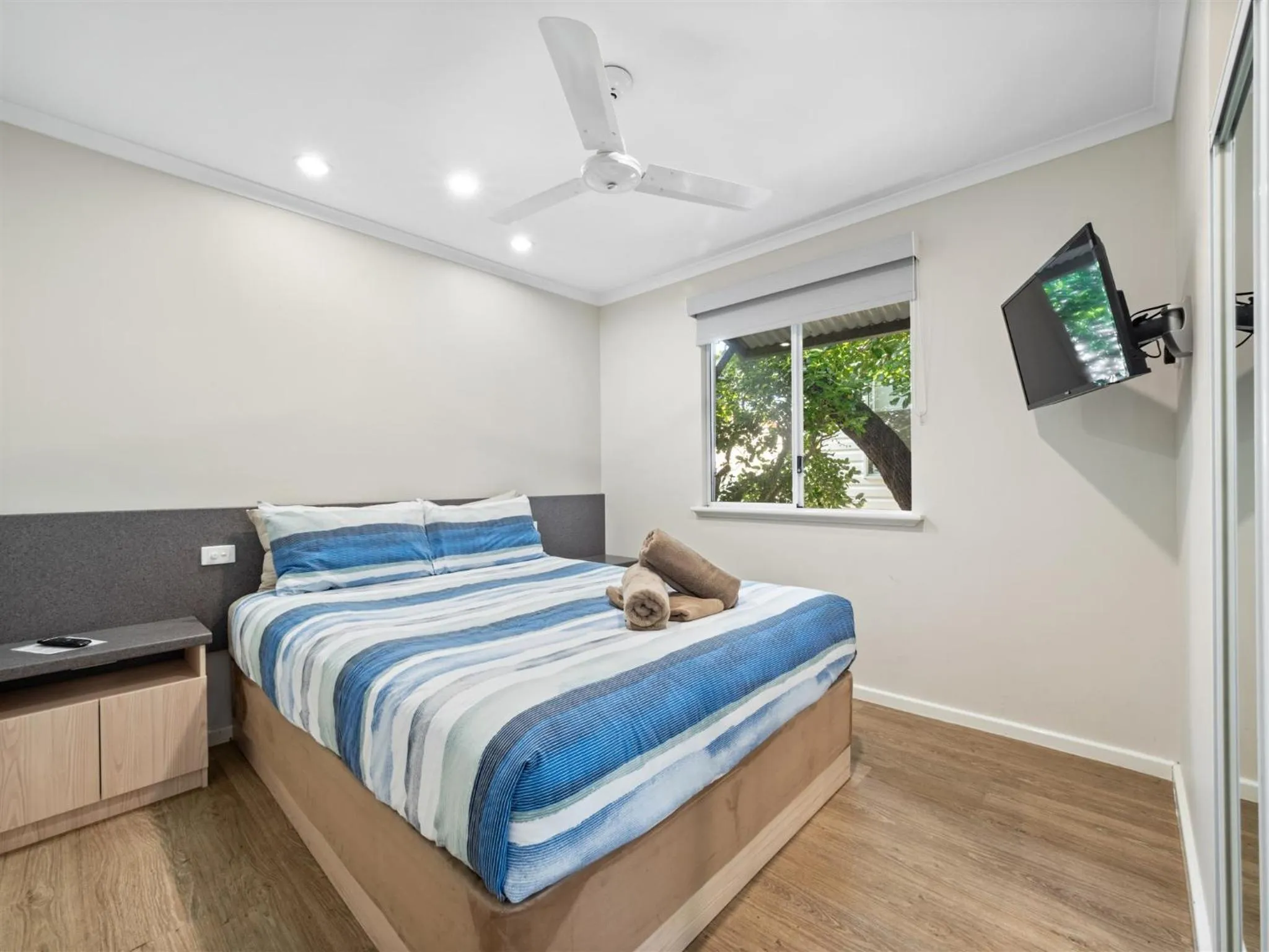 Bedroom, Bed in Mandalay Holiday Resort and Tourist Park