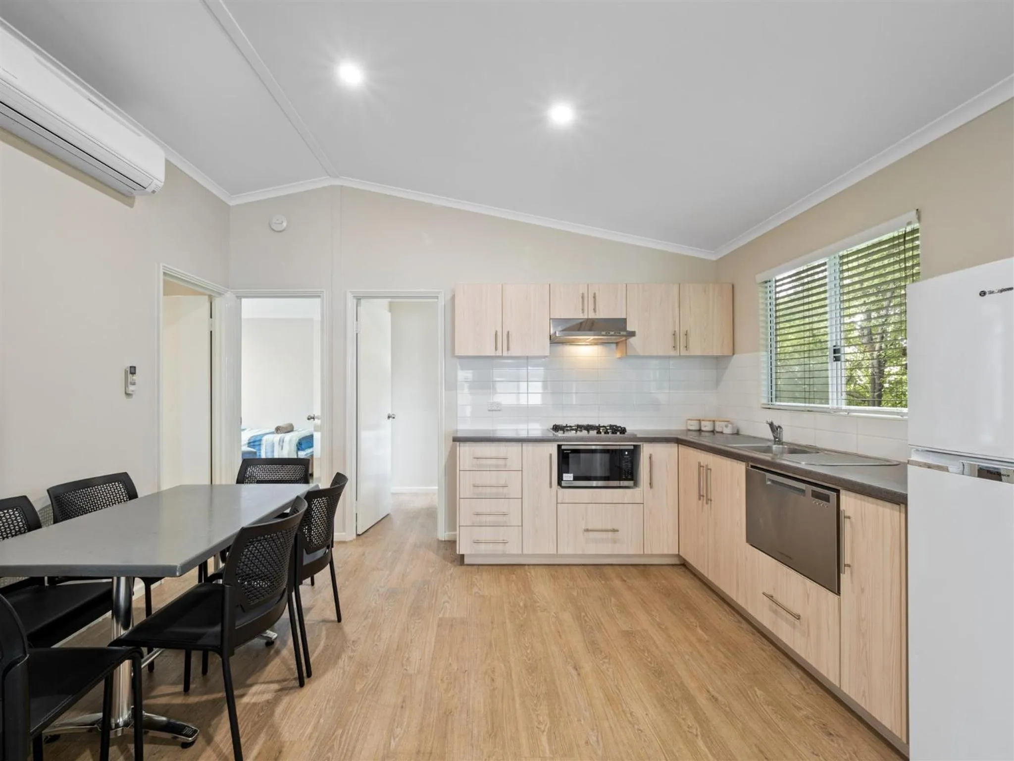 Kitchen or kitchenette in Mandalay Holiday Resort and Tourist Park