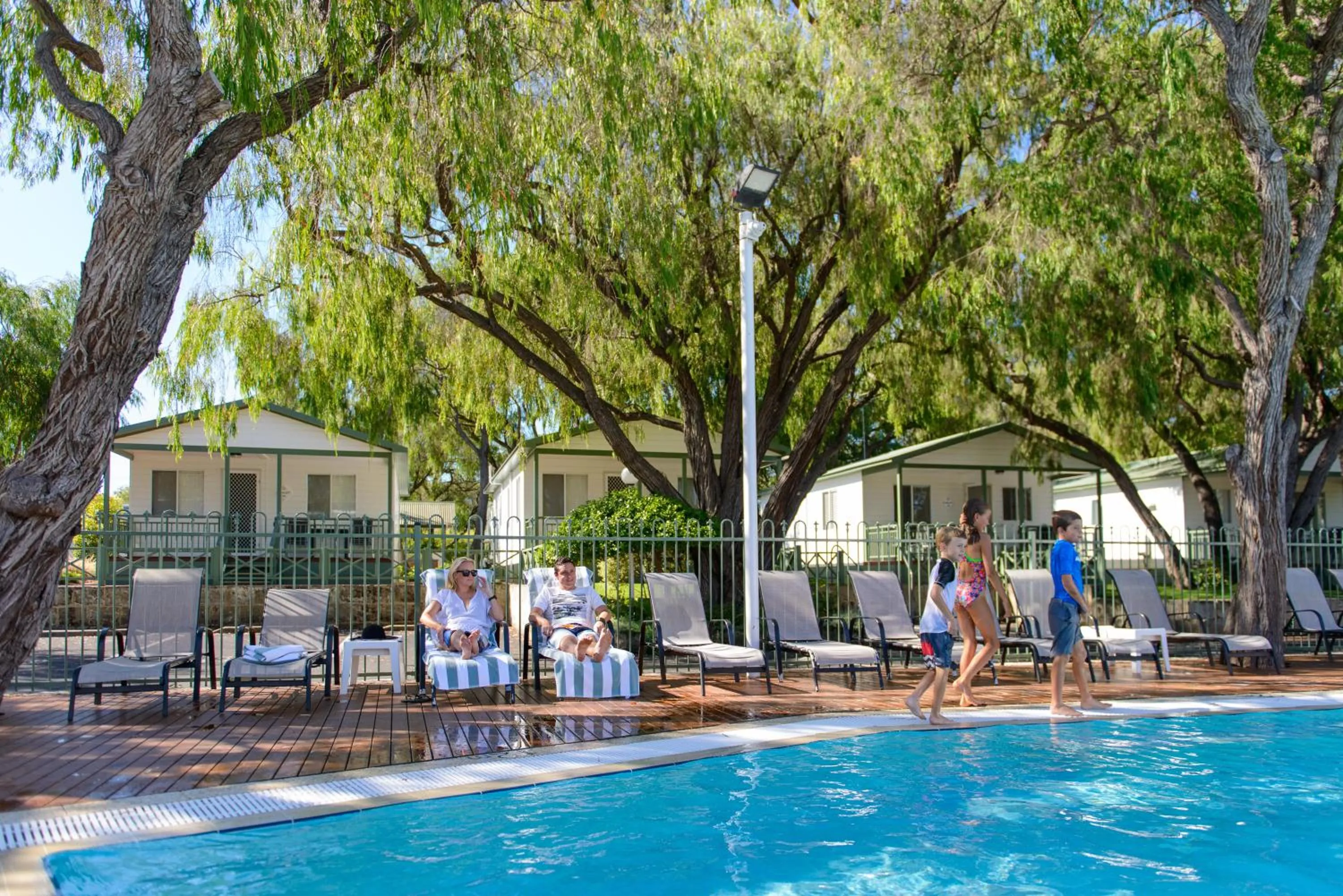 Swimming pool in Mandalay Holiday Resort and Tourist Park
