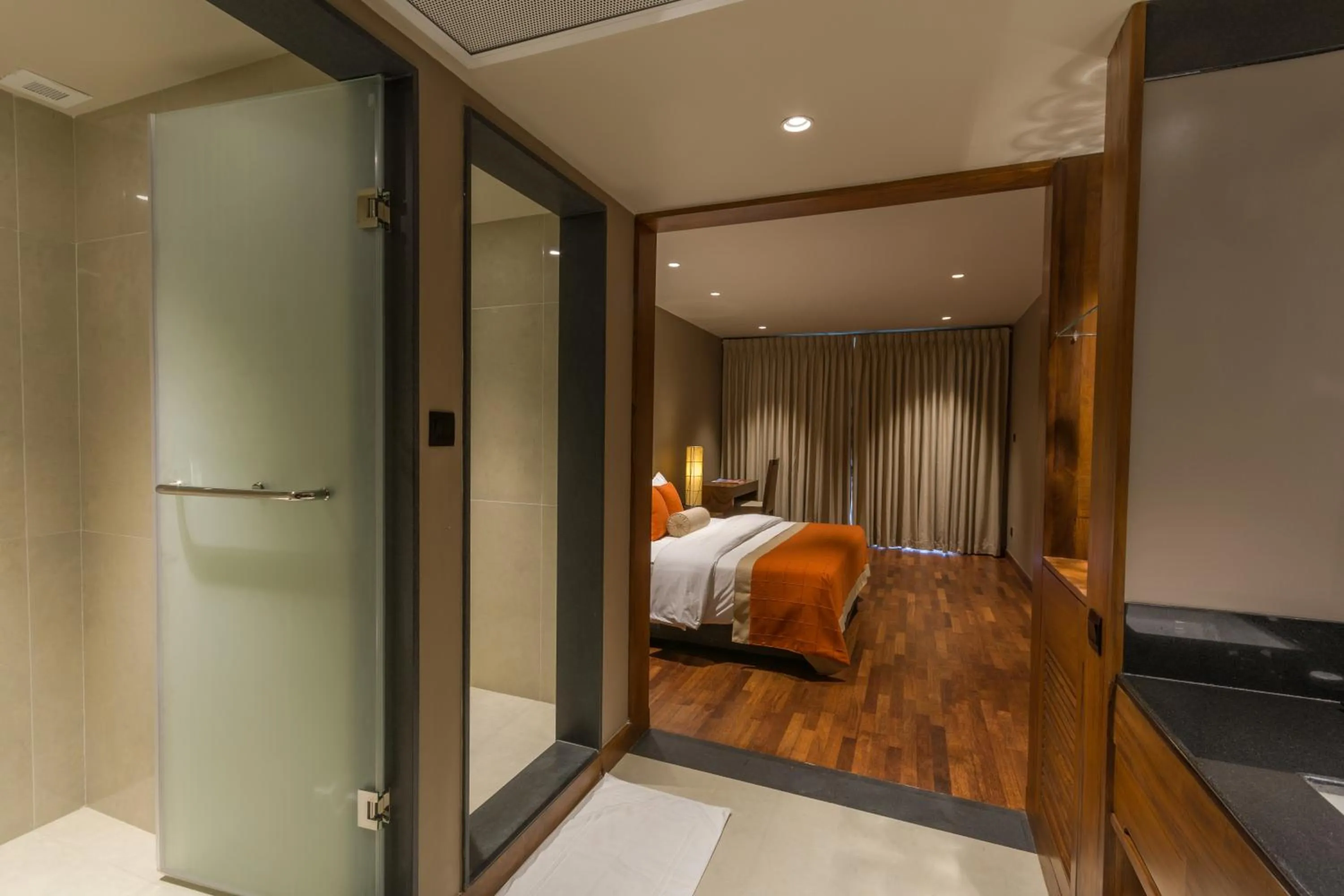 Bedroom, Bed in Swiss Residence Kandy