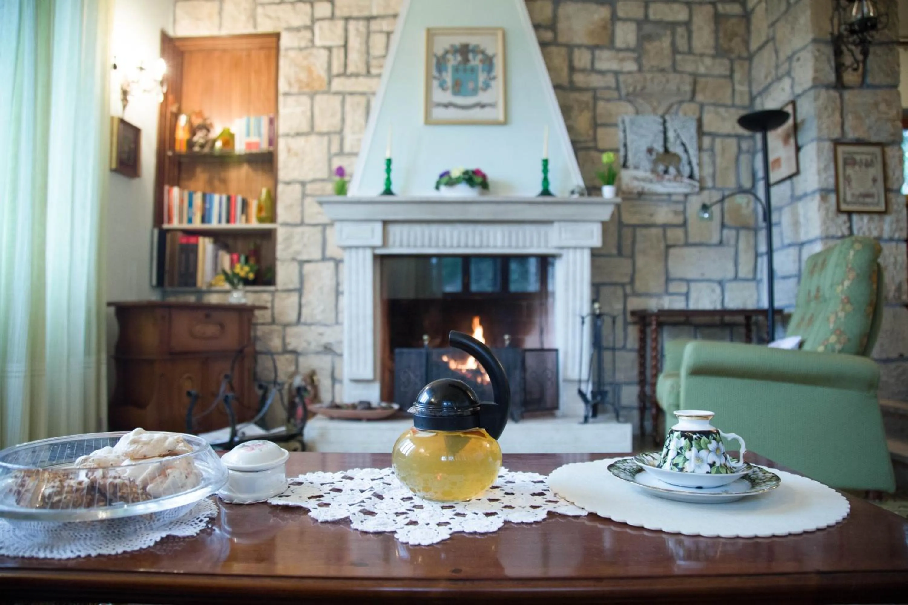 Communal lounge/ TV room in POGGIO ECO B&B