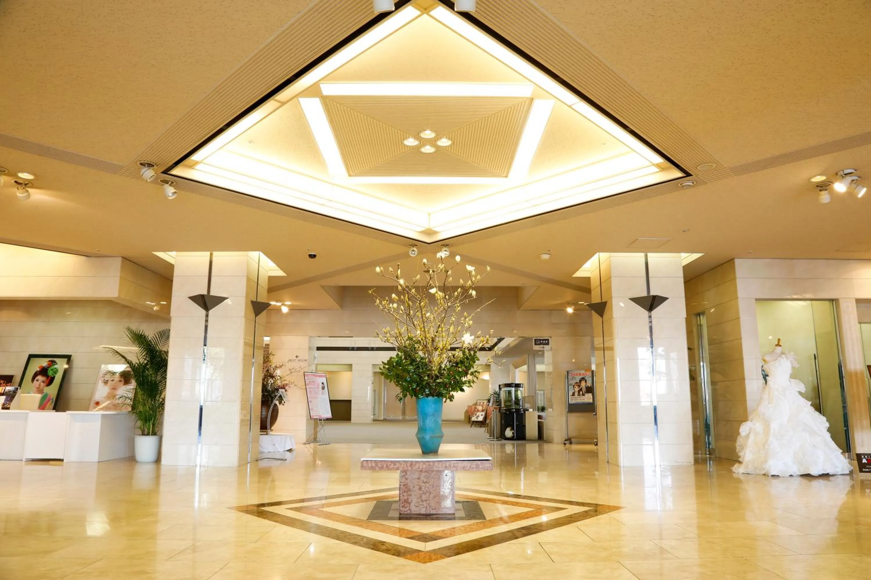 Lobby or reception in Tokushima Grandvrio Hotel