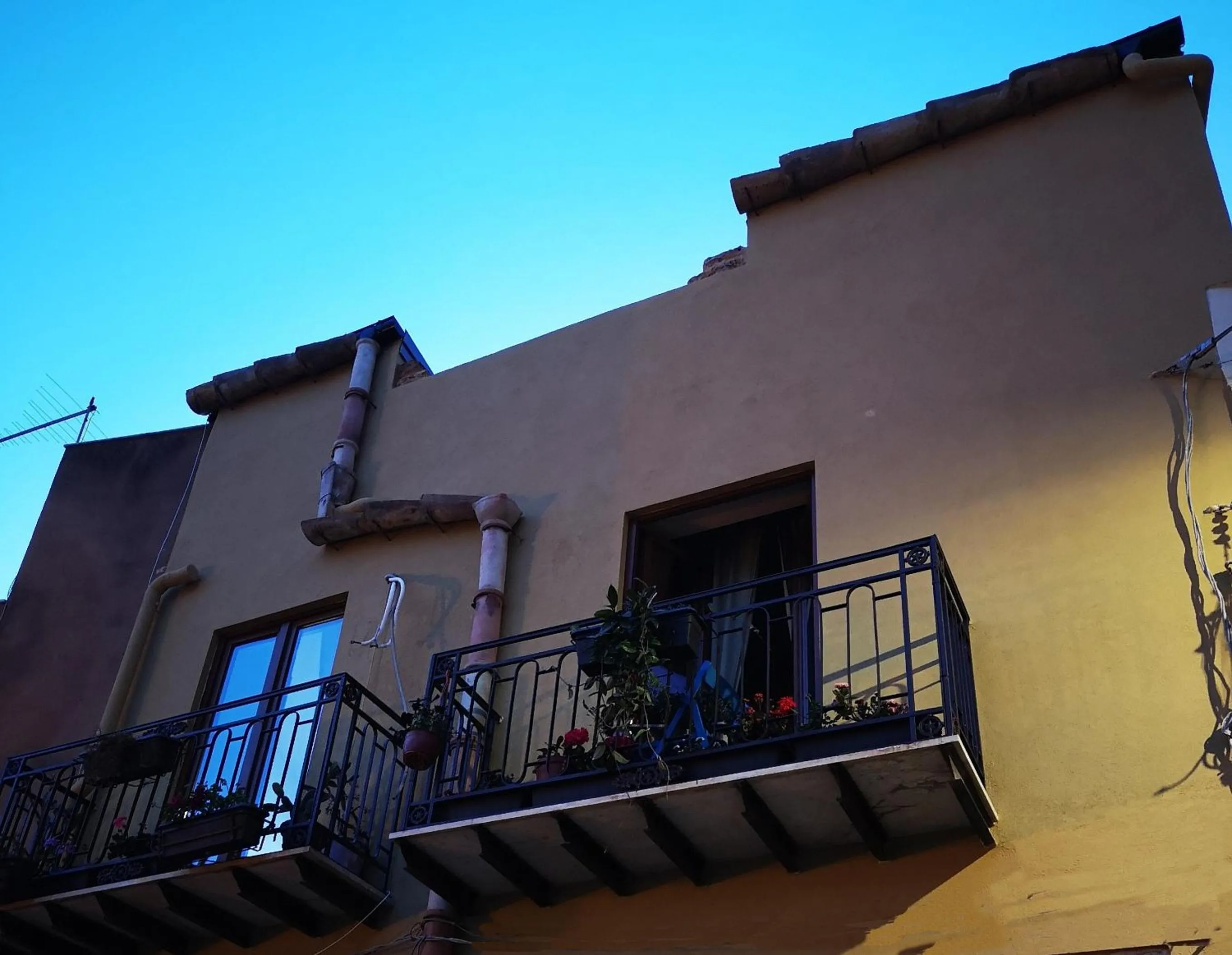 Property building in Aljama - Downtown B&B