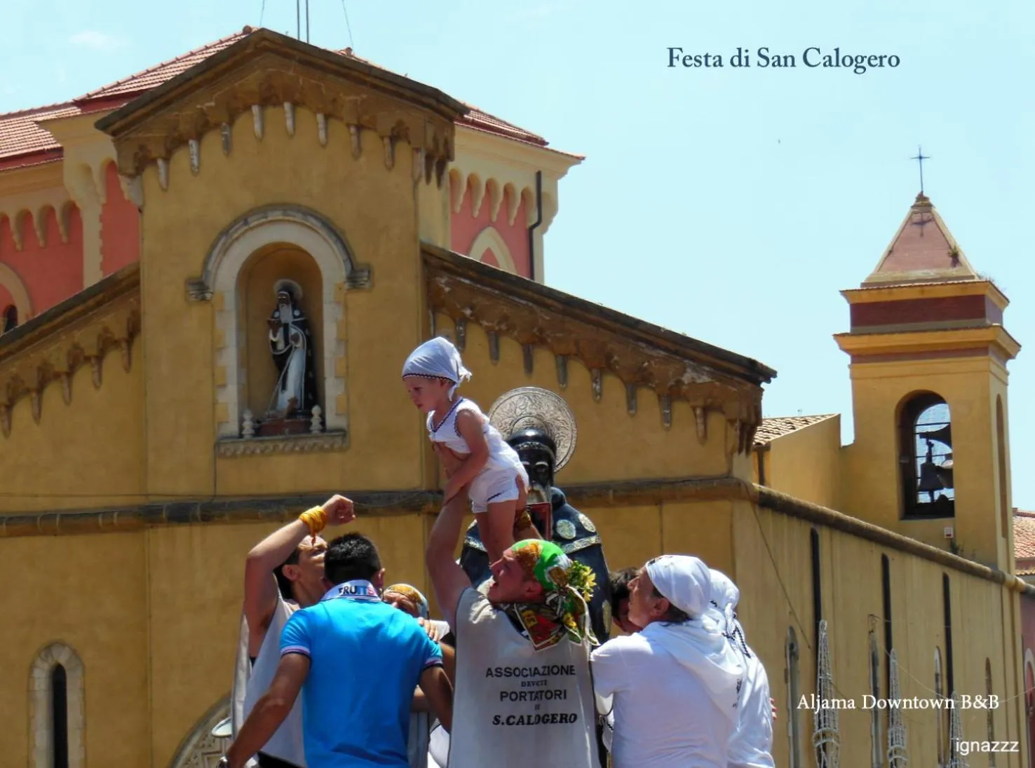 Summer in Aljama - Downtown B&B