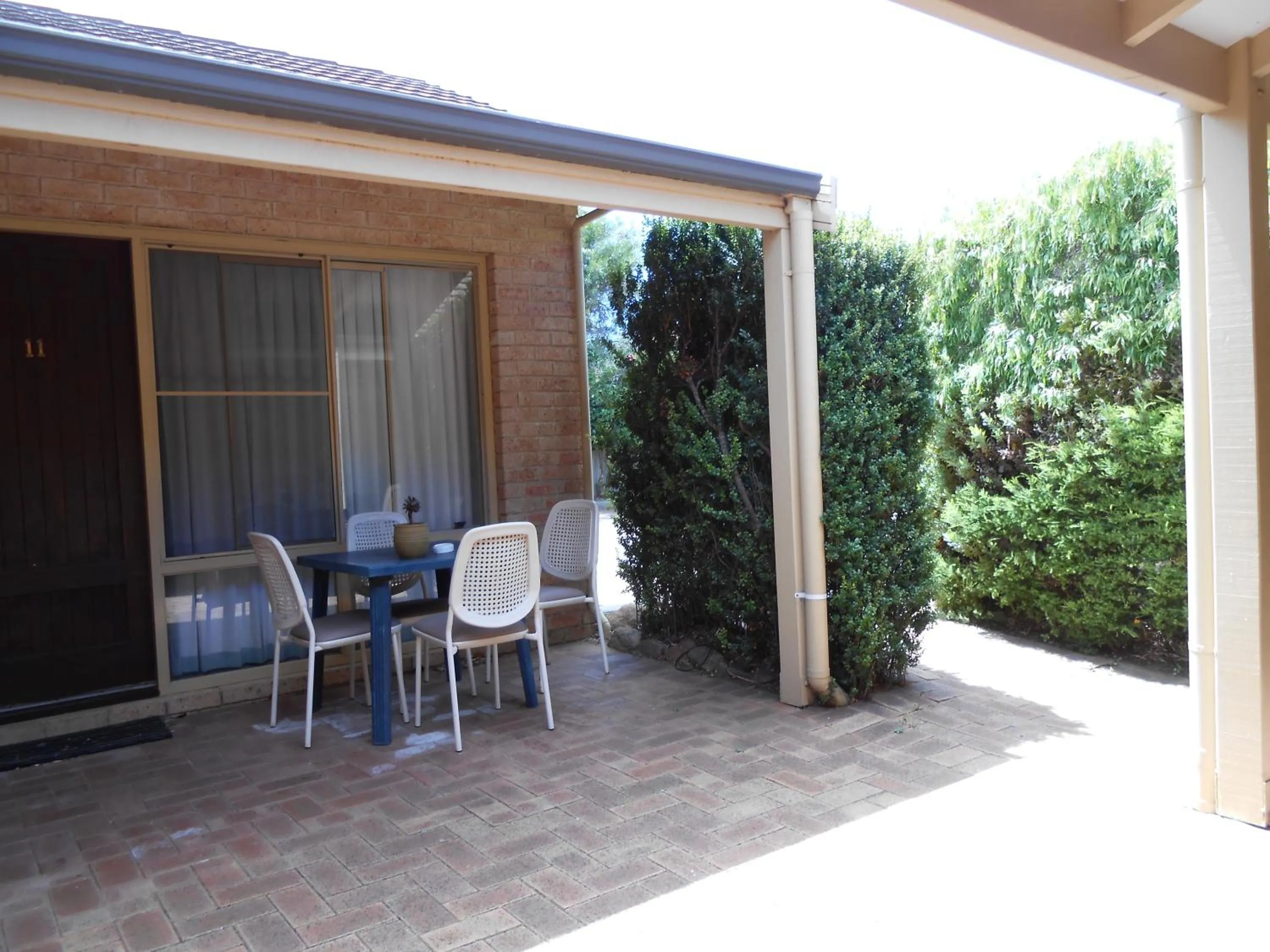 Seating area in Augusta's Georgiana Molloy Motel