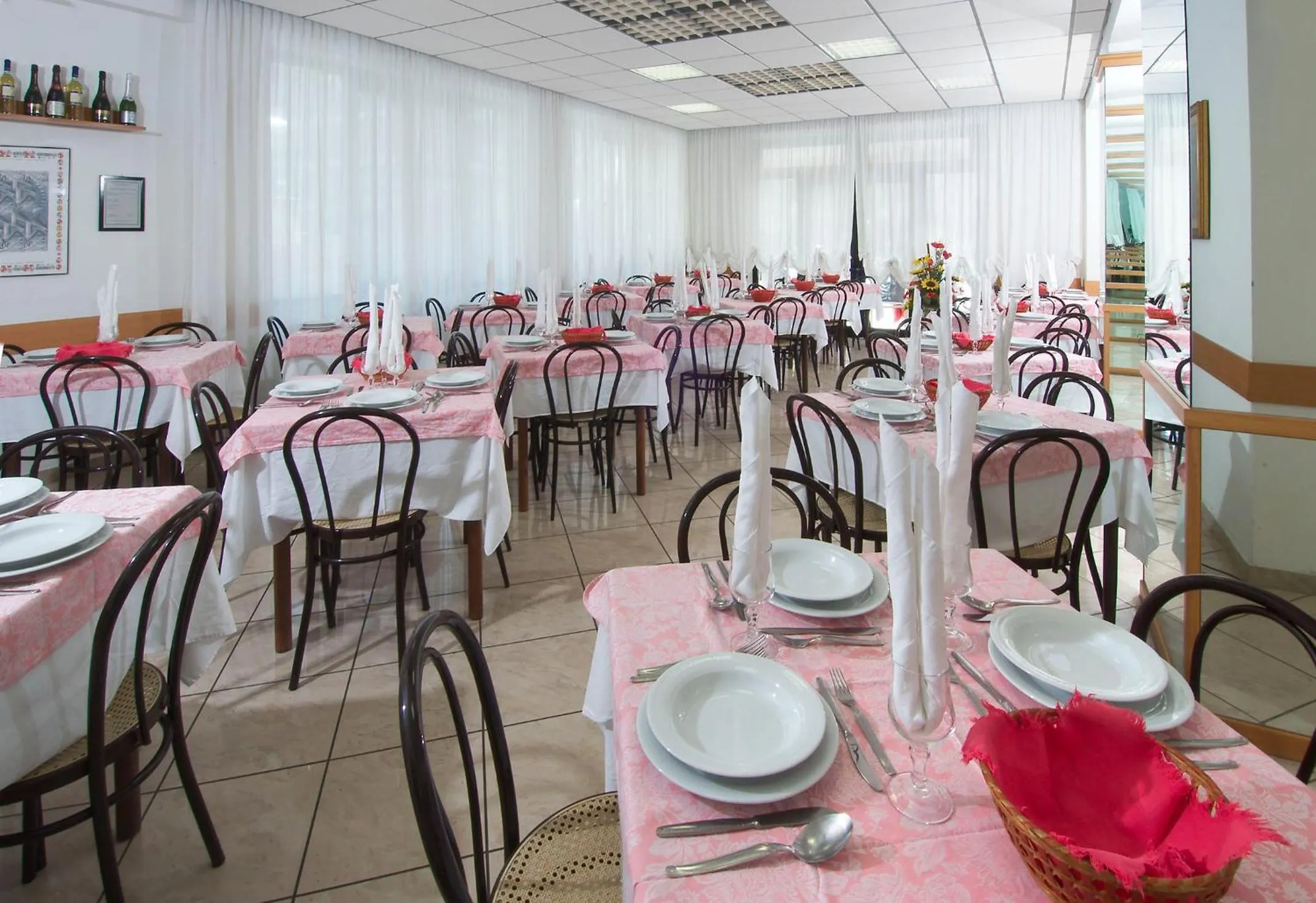 Restaurant/places to eat in Hotel Villa Lieta