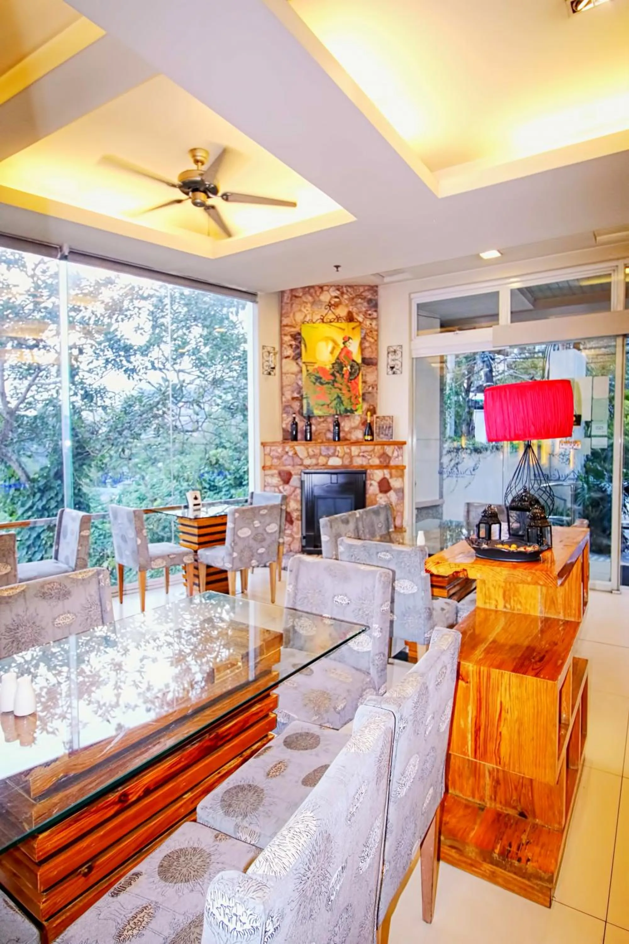 Restaurant/places to eat in Chalet Baguio