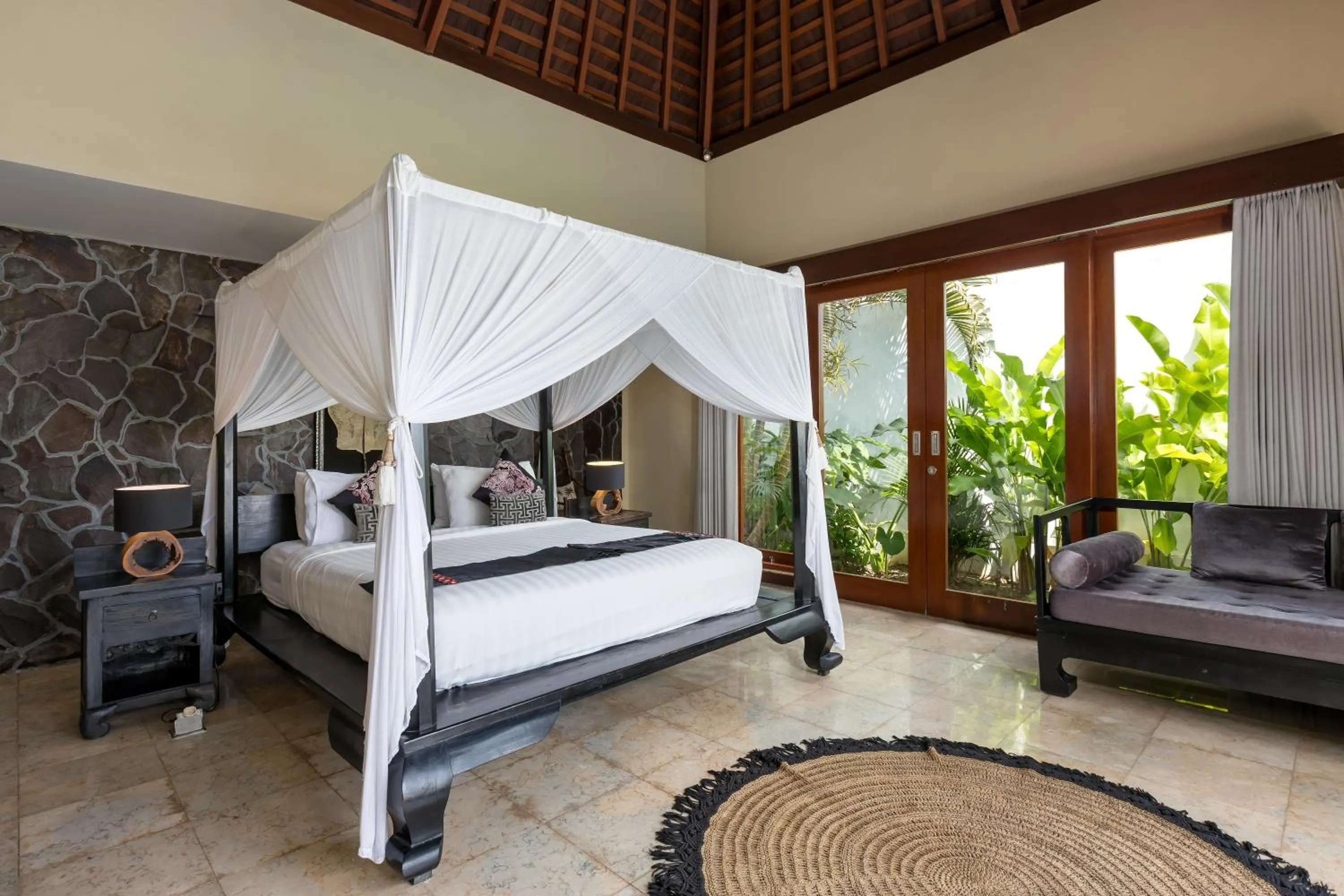 Bed in Jabunami Estate