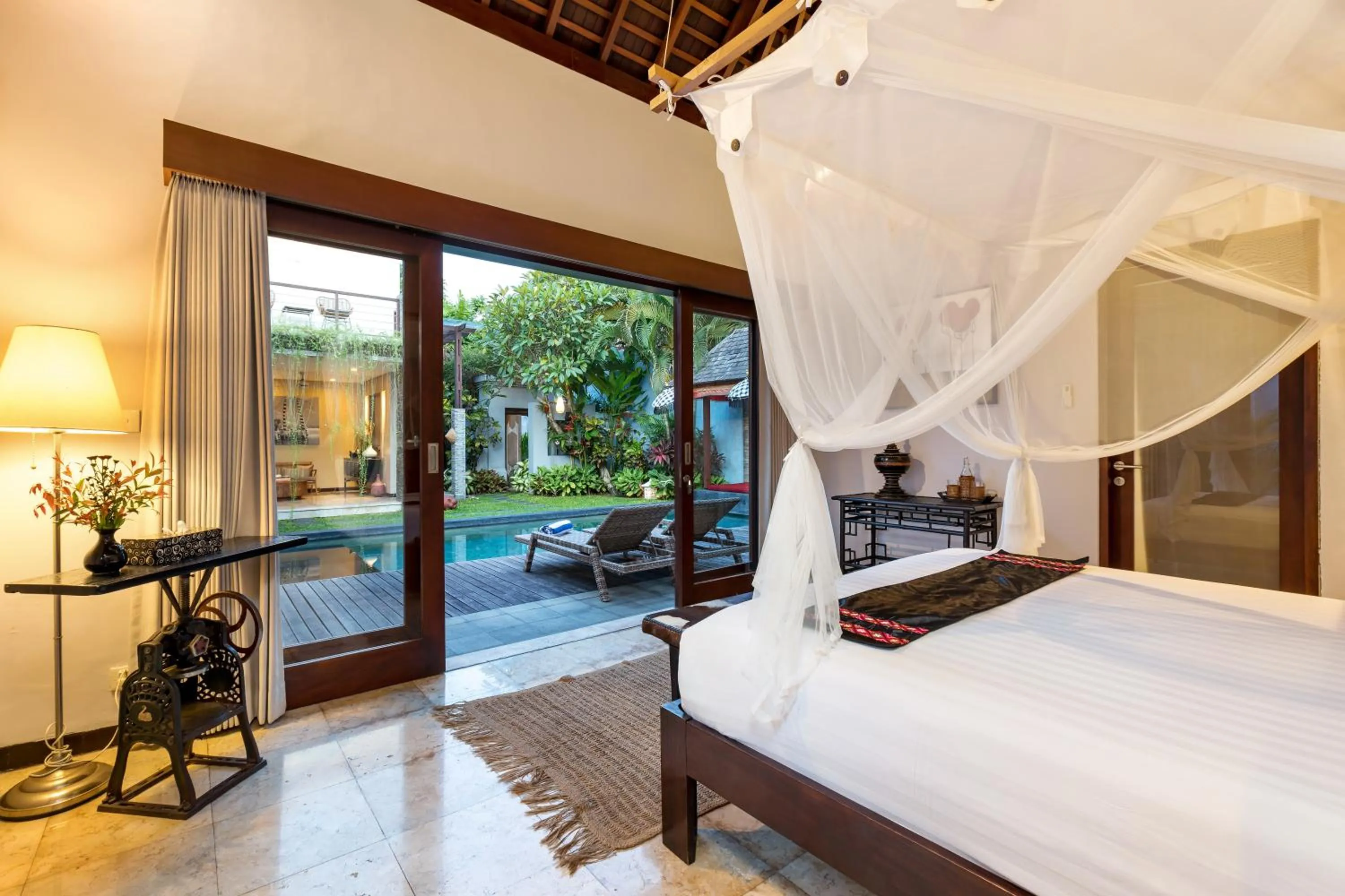 Bed in Jabunami Estate